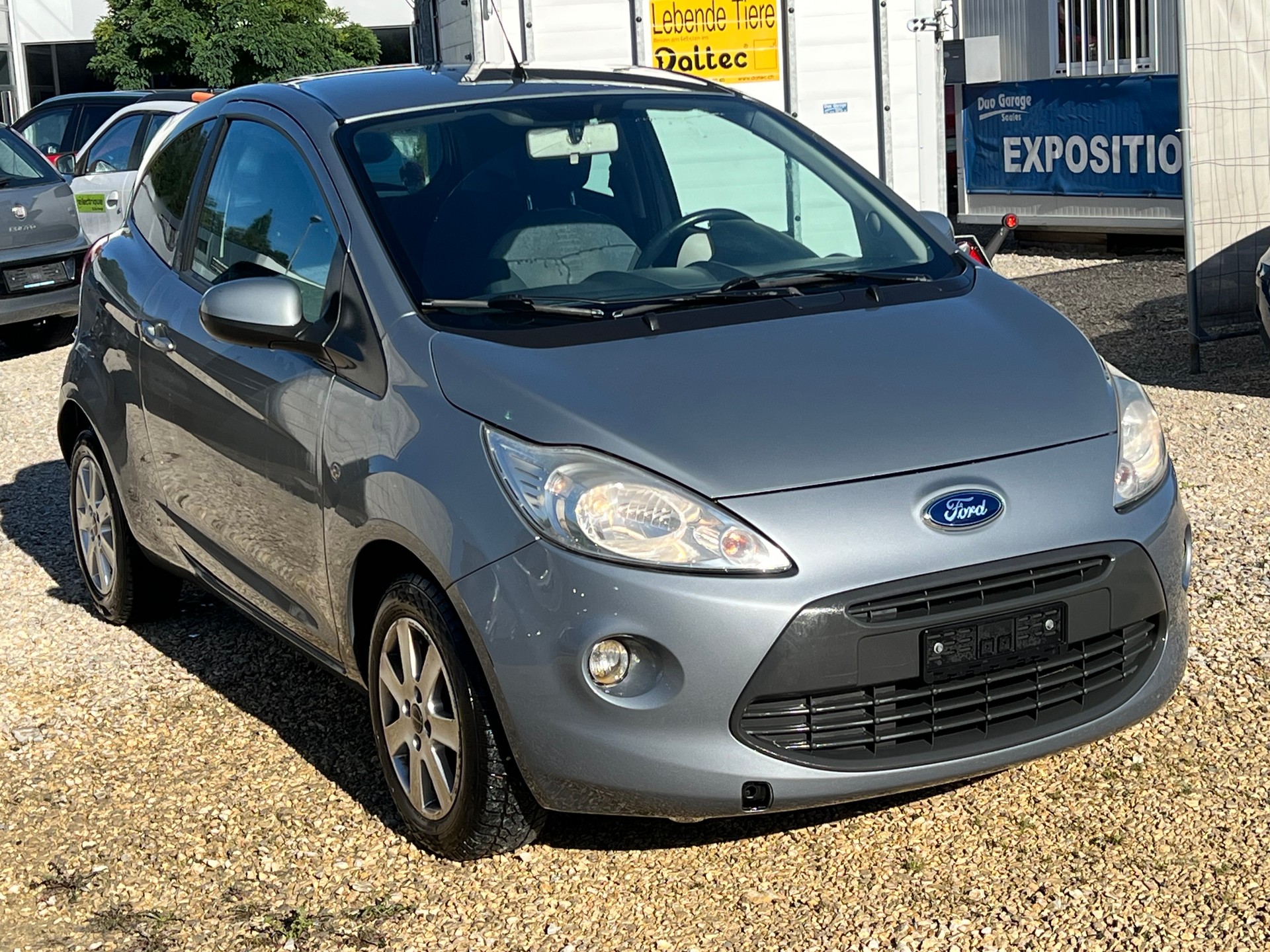 FORD KA 1.25 Titanium-image-2