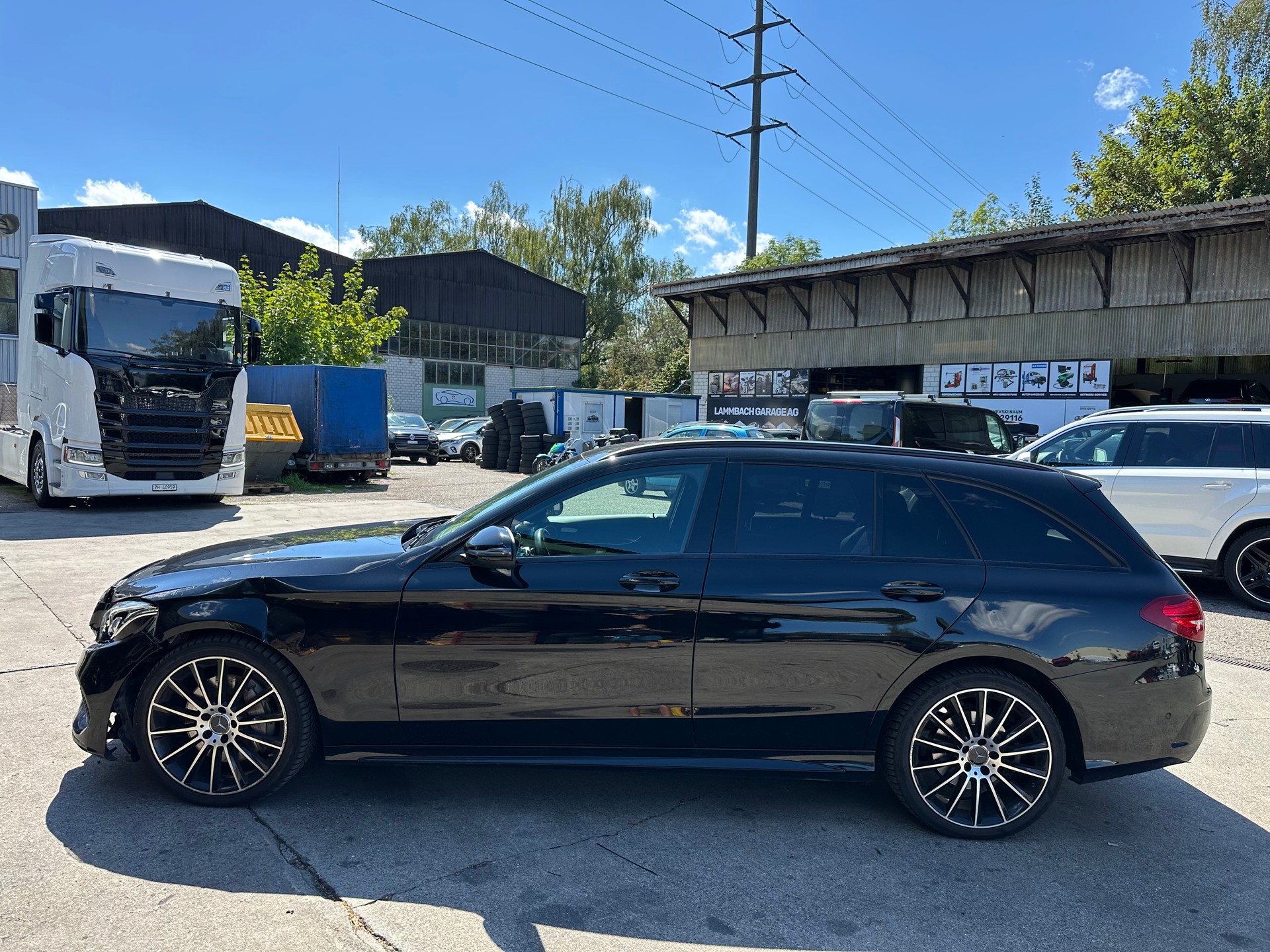 MERCEDES-BENZ C 250 d AMG Line 4Matic 9G-Tronic-image-6