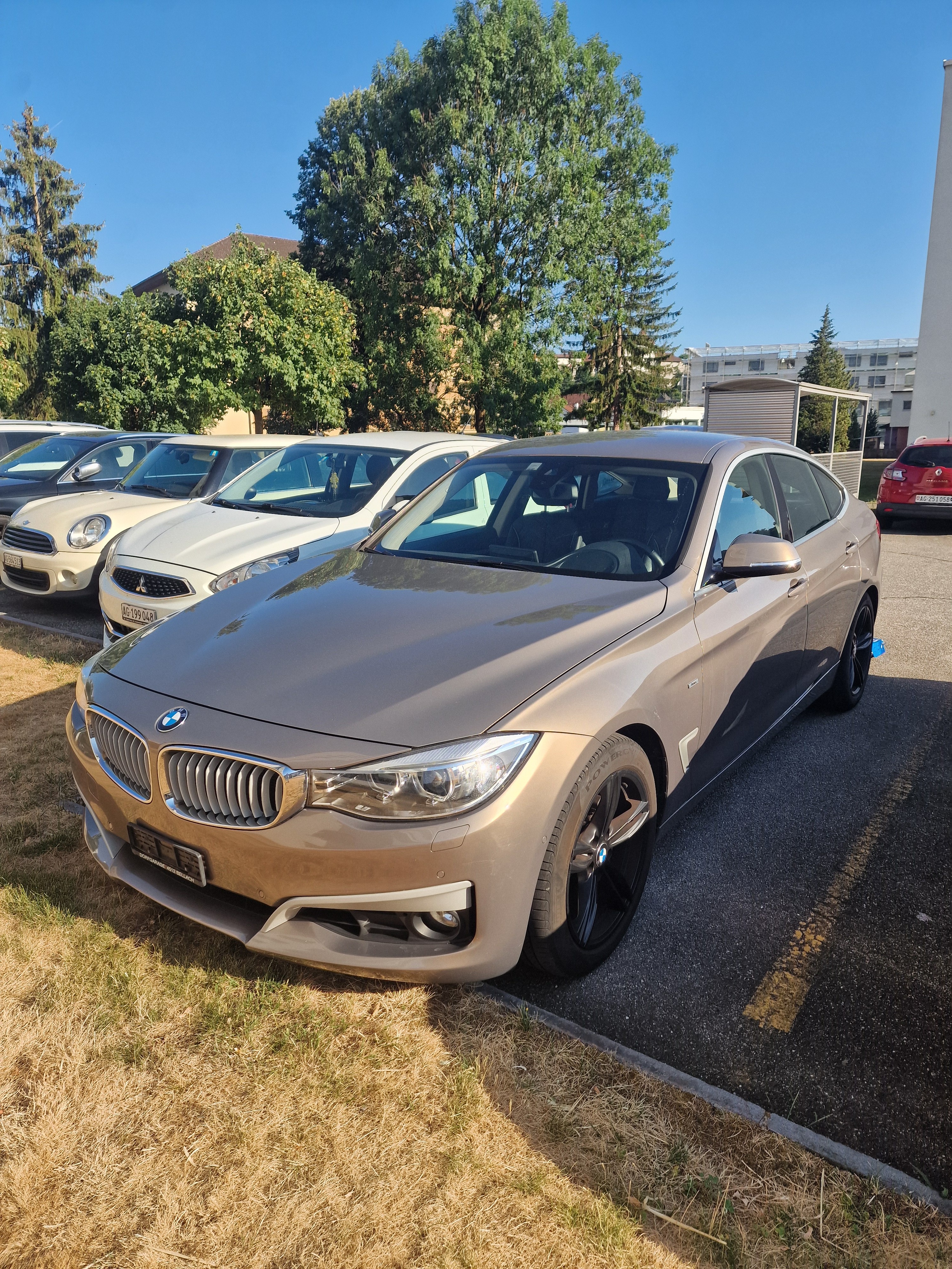 BMW Modern Line — slika 1