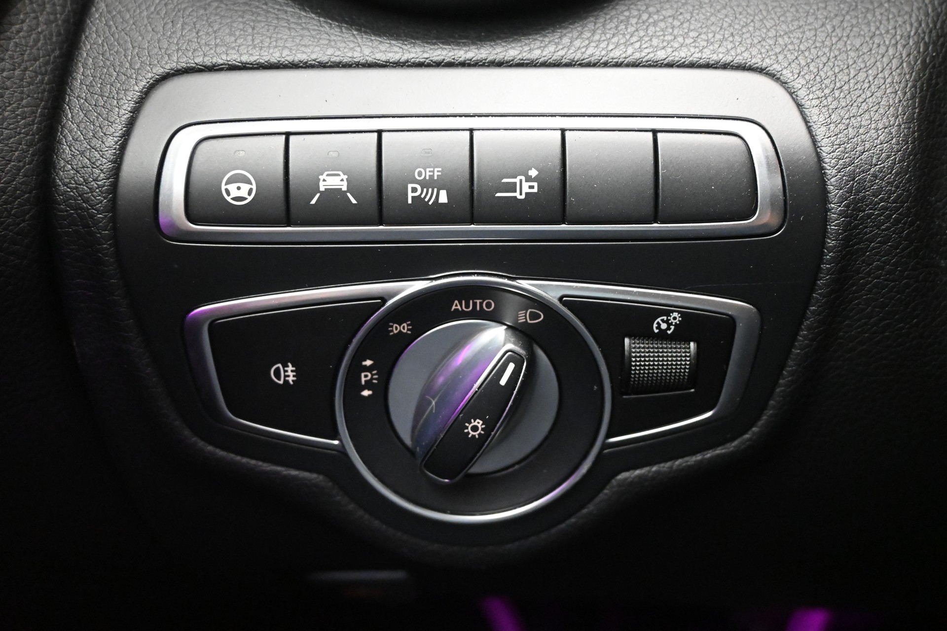 MERCEDES-BENZ C 43 AMG 4Matic 9G-tronic Amg Performance Sitze-image-13
