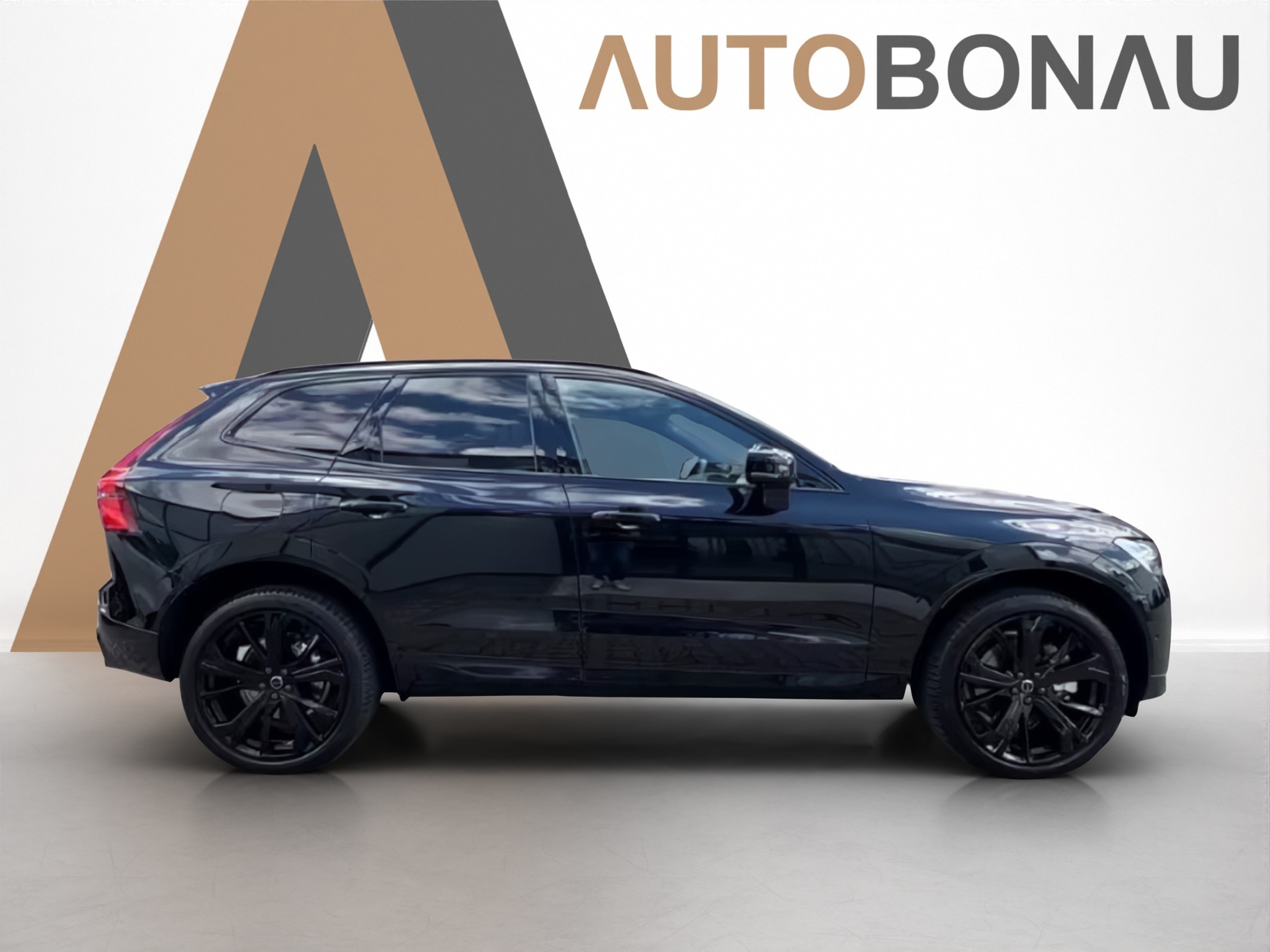 VOLVO XC60 T8 eAWD Plus Black Edition MY26-image-33