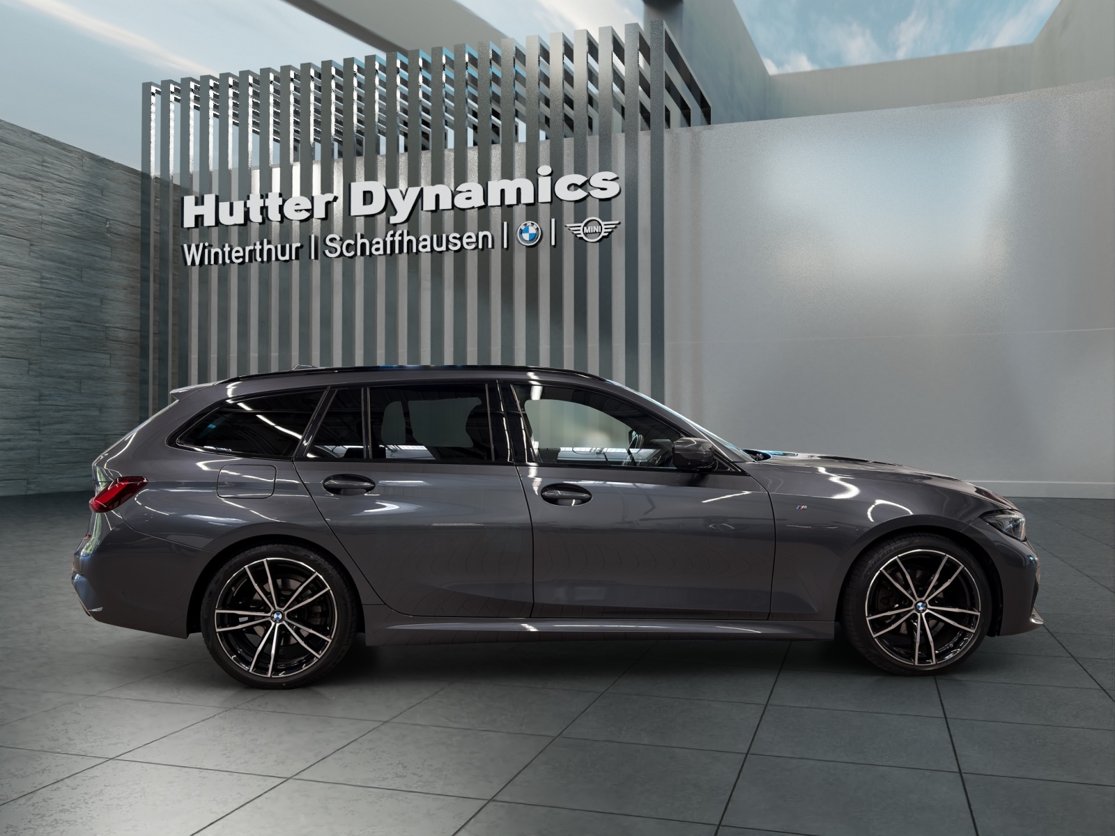 BMW 320d xDrive Touring M AERODYNAMIKPAKET-image-3