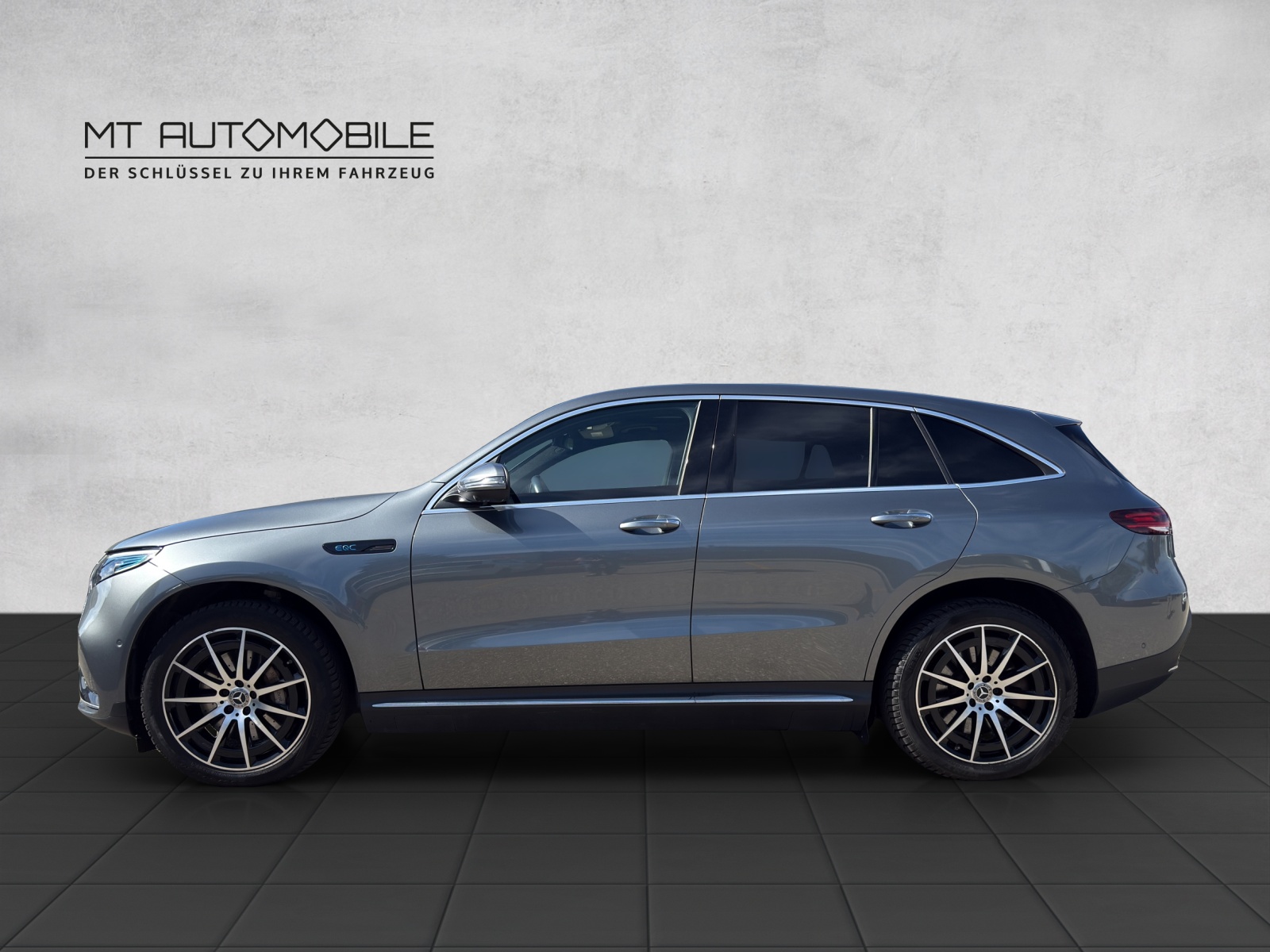 MERCEDES-BENZ EQC 400 AMG Line 4Matic-image-1