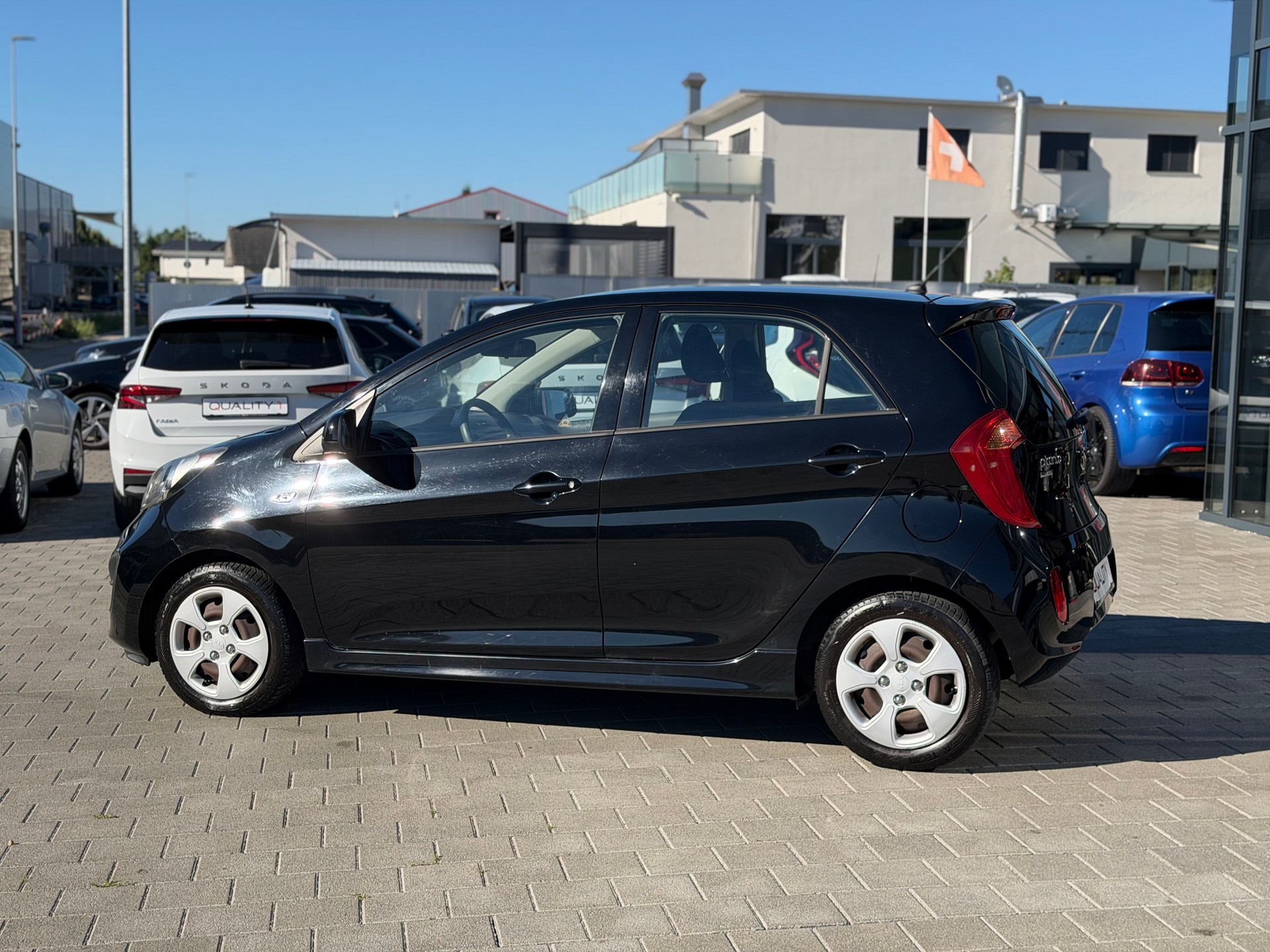 KIA Picanto 1.2 CVVT Style Automatic-image-3