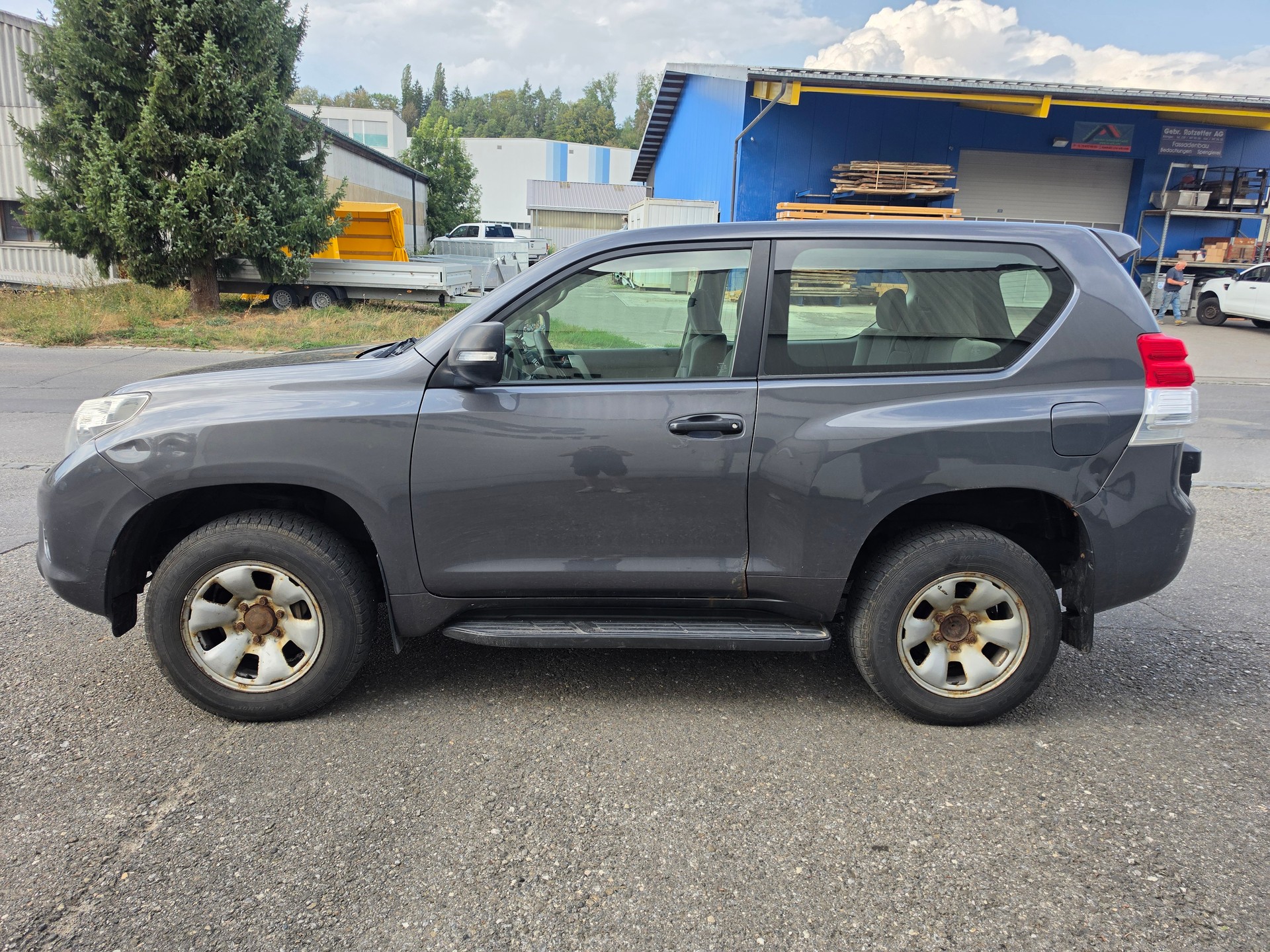 TOYOTA Land Cruiser 3.0 TD Linea Luna Automatic-image-5