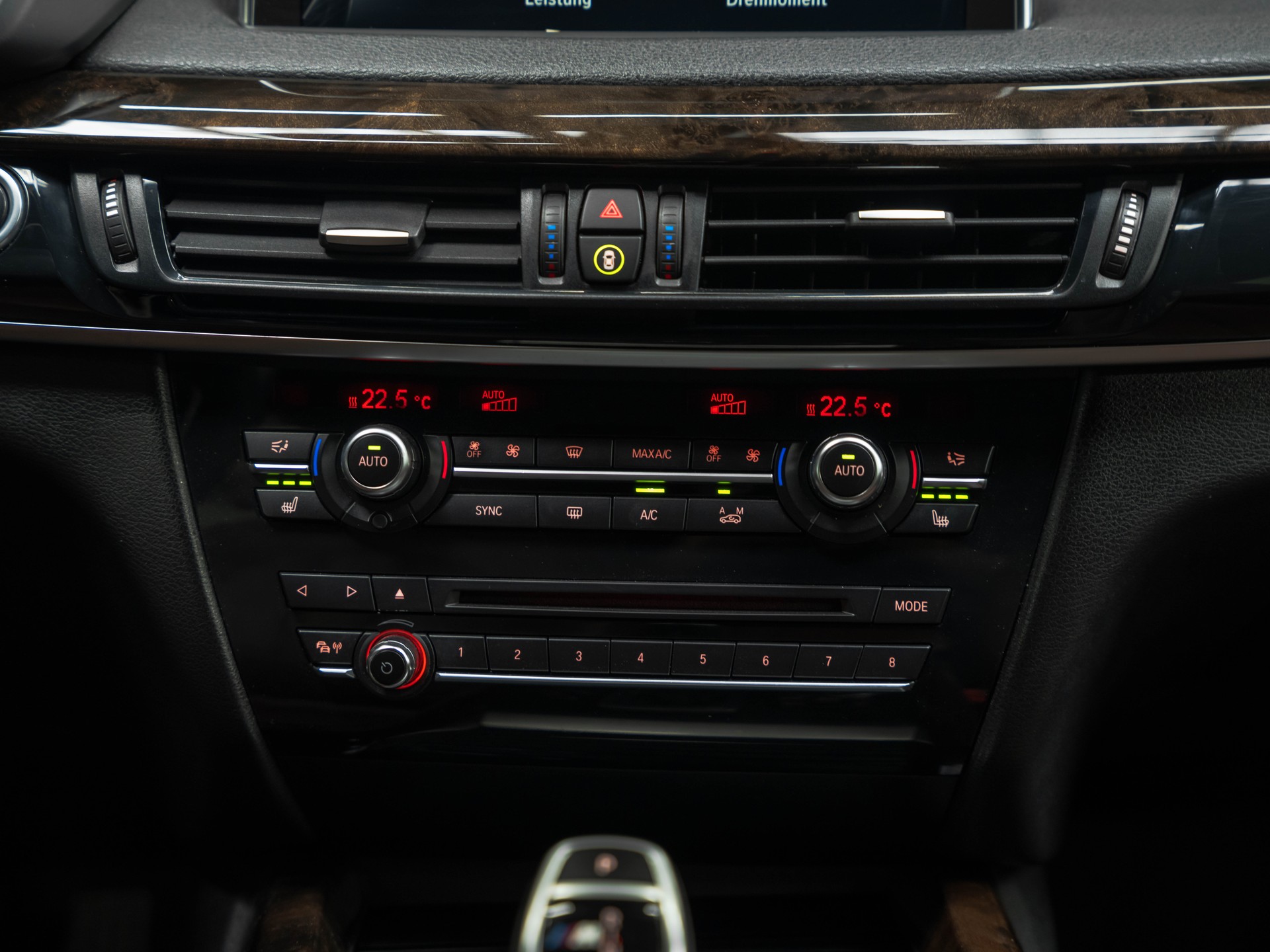 BMW X5 xDrive M50d Steptronic-image-22
