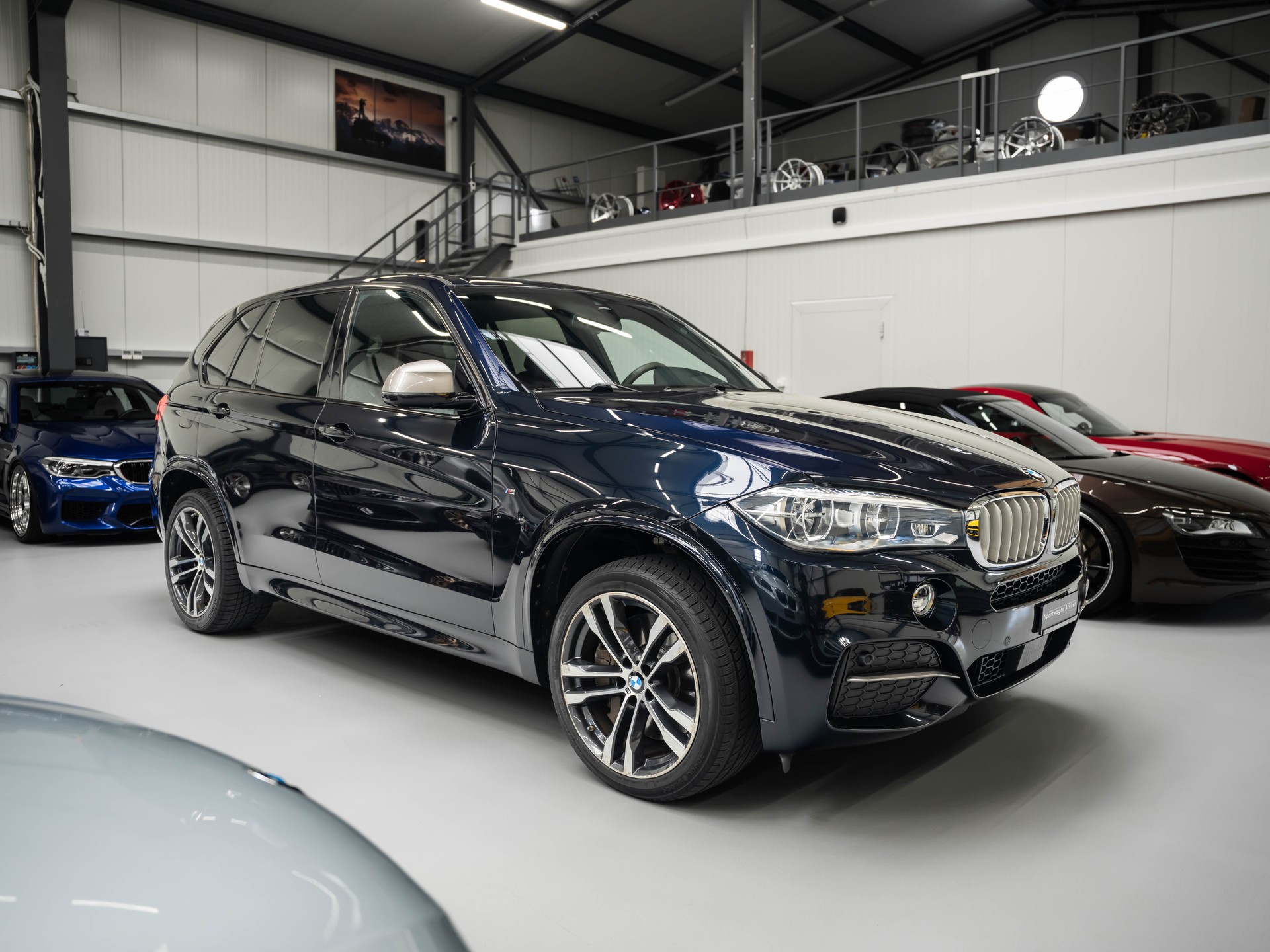 BMW X5 xDrive M50d Steptronic-image-4