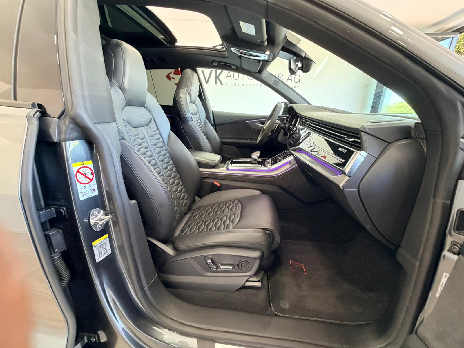 AUDI RSQ8 quattro tiptronic | VOLLAUSSTATTUNG | PANORAMA | GARANTIE BIS 100'000 KM |-image-23