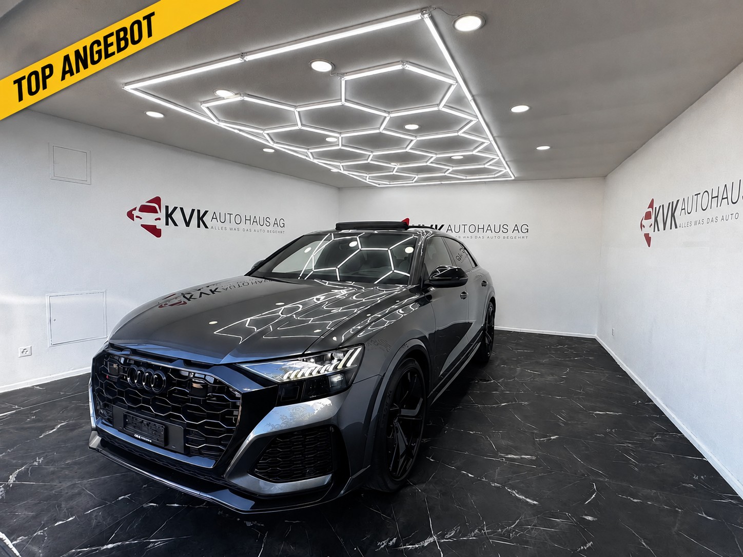AUDI RSQ8 quattro tiptronic | VOLLAUSSTATTUNG | PANORAMA | GARANTIE BIS 100'000 KM |-image-0