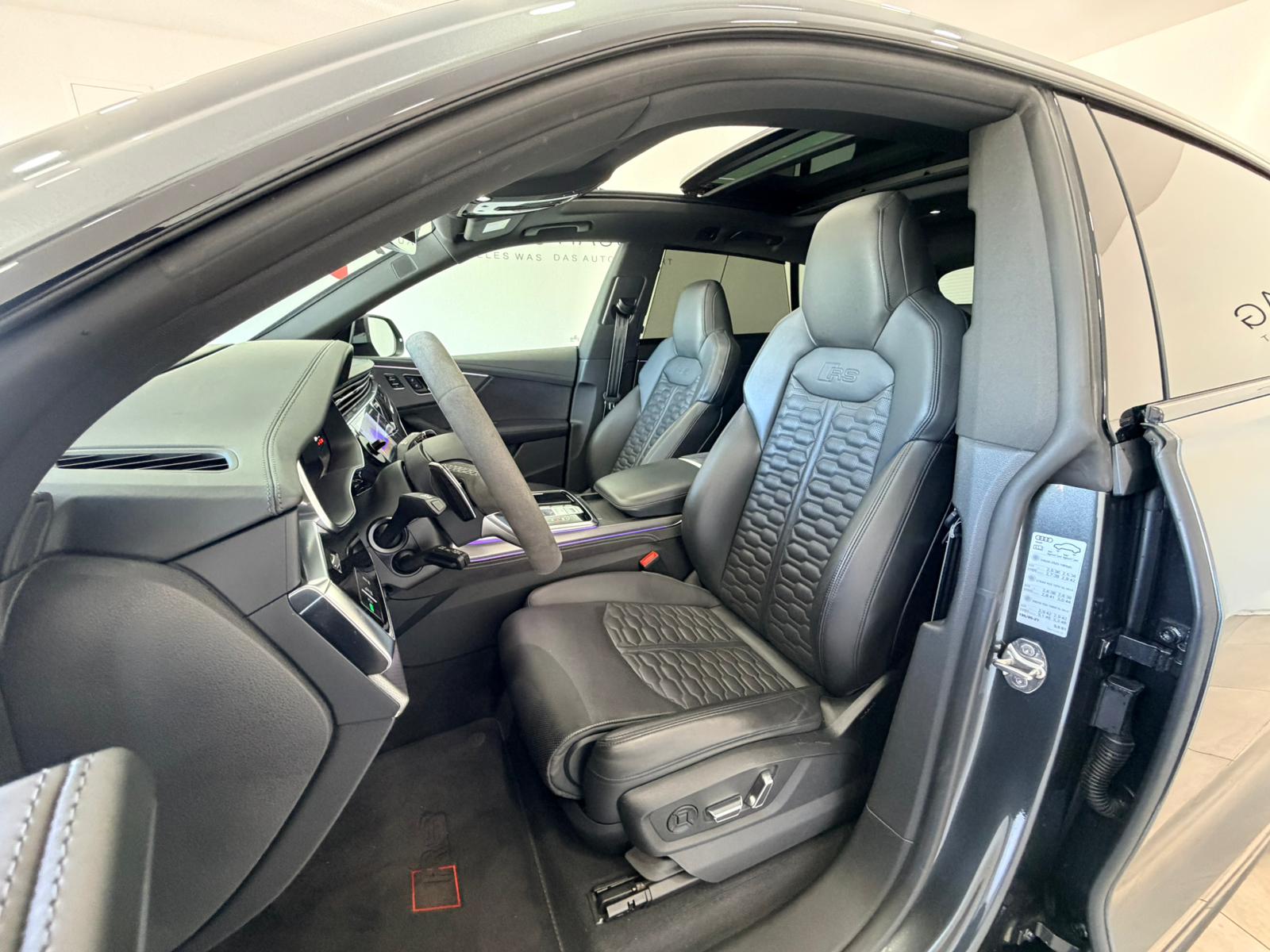 AUDI RSQ8 quattro tiptronic | VOLLAUSSTATTUNG | PANORAMA | GARANTIE BIS 100'000 KM |-image-14