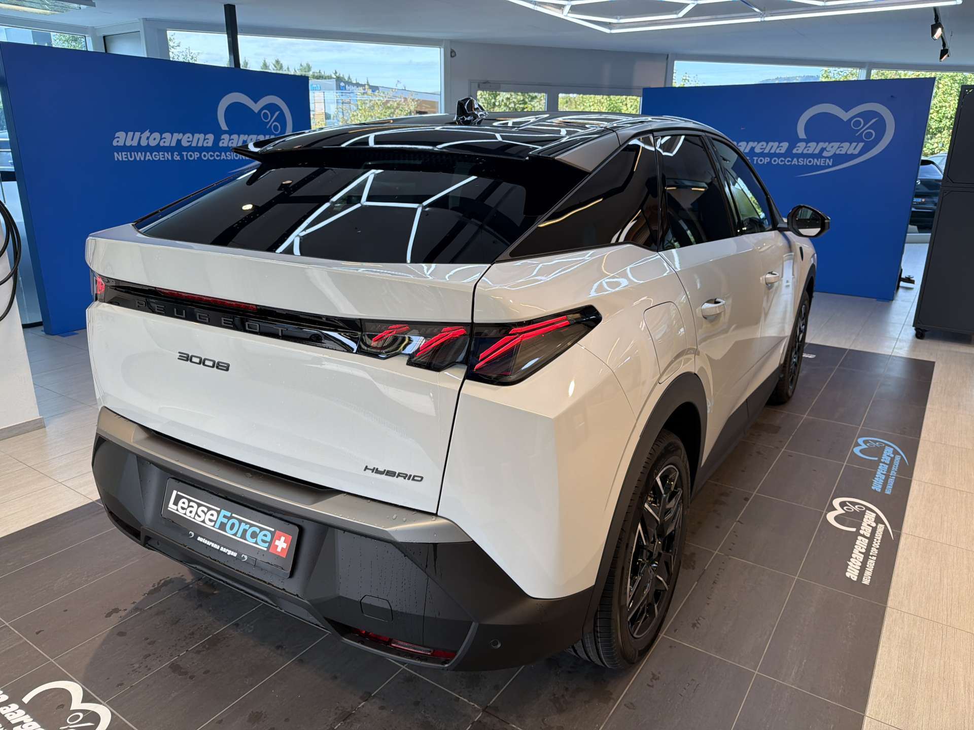 PEUGEOT 3008 145 GT Hybrid e-DCS-Automat-image-2