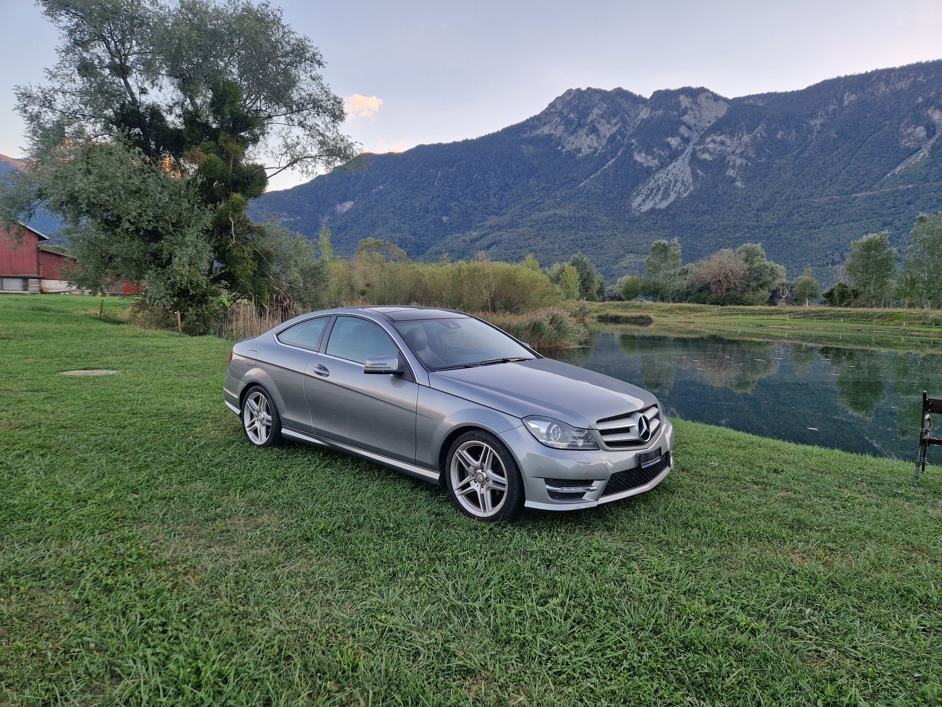 MERCEDES-BENZ C 180 Coupé 7G-Tronic-image-2