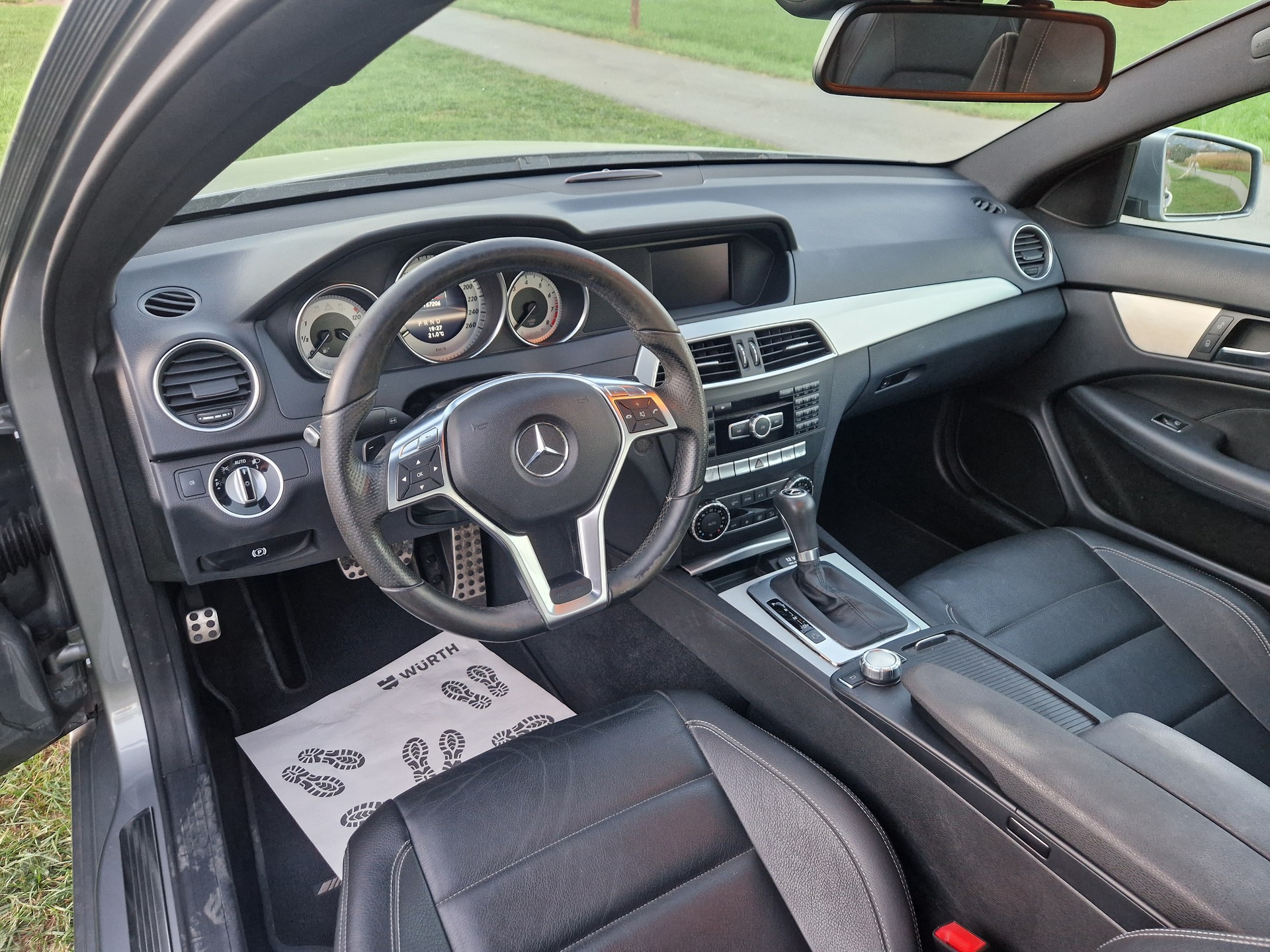 MERCEDES-BENZ C 180 Coupé 7G-Tronic-image-8