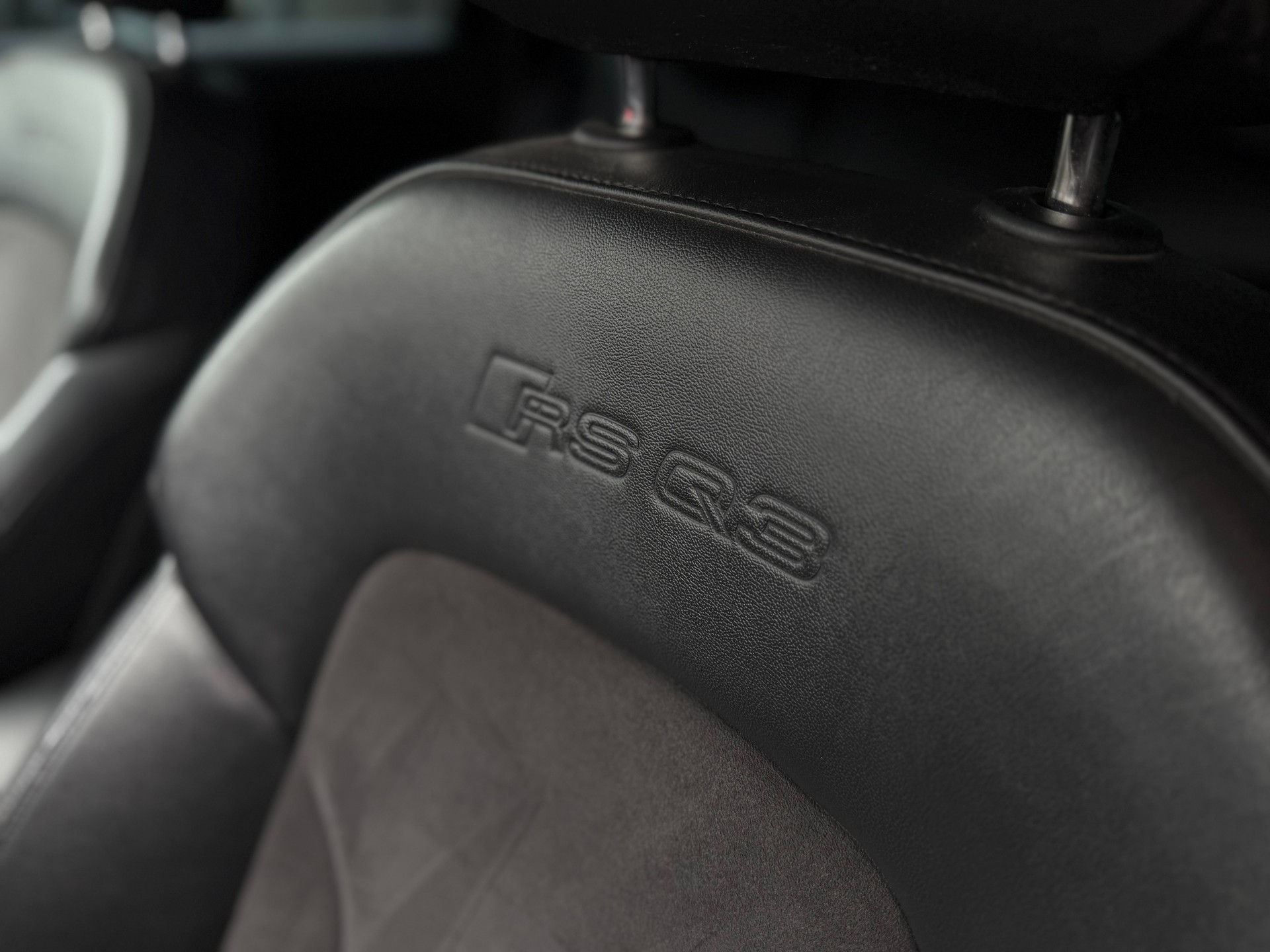 AUDI RS Q3 2.5 TFSI quattro S-tronic-image-20