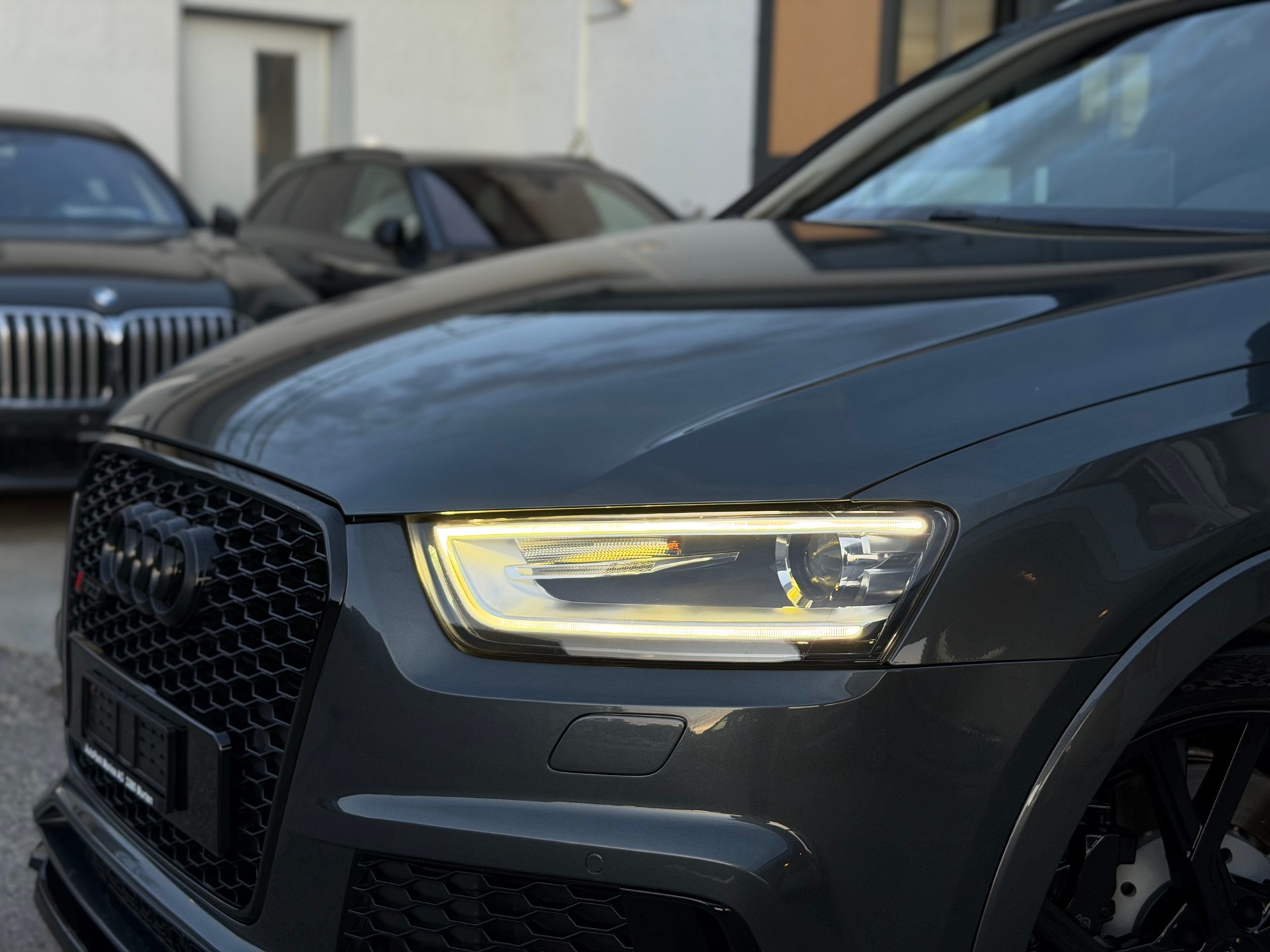 AUDI RS Q3 2.5 TFSI quattro S-tronic-image-7