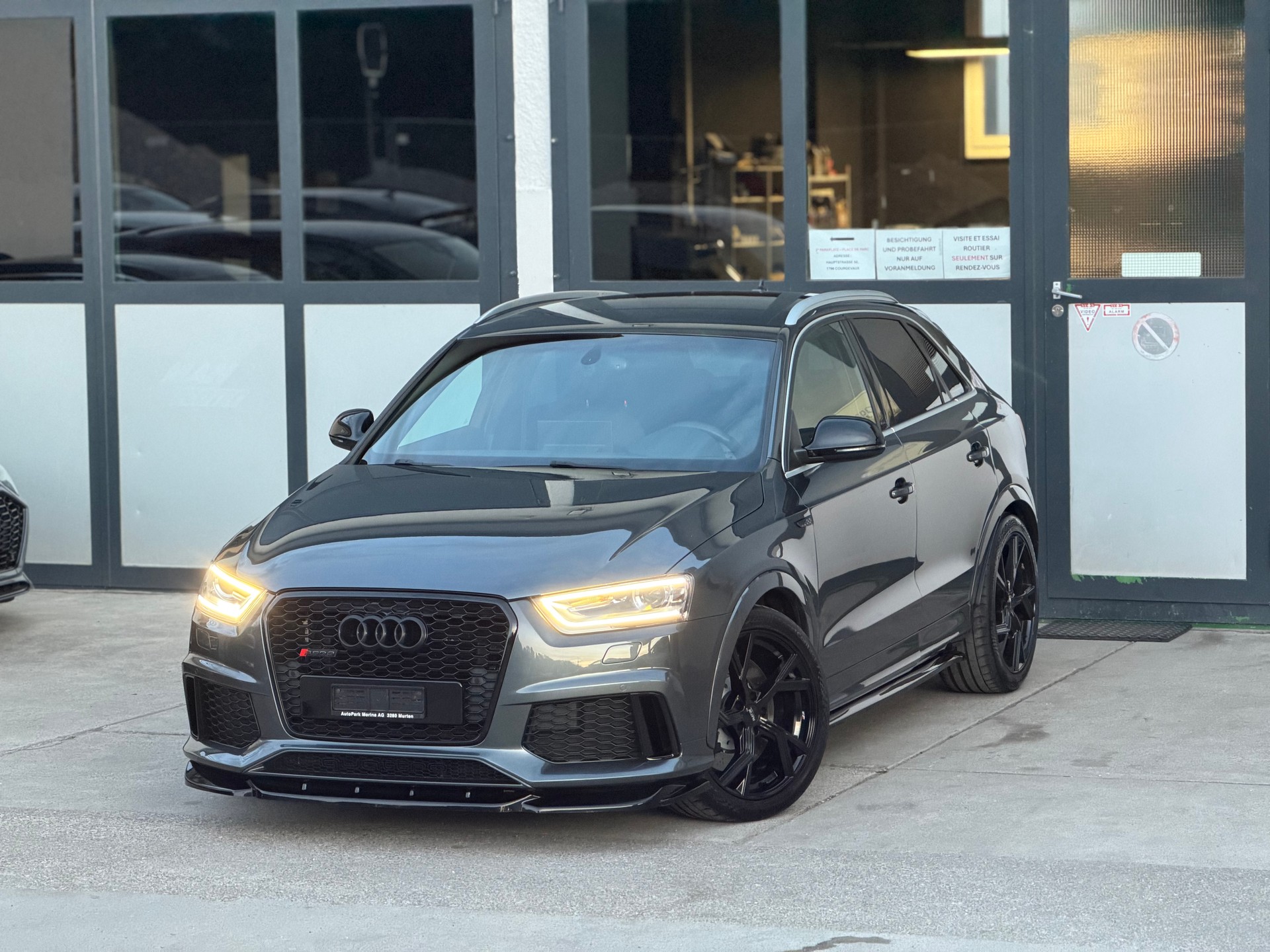 AUDI RS Q3 2.5 TFSI quattro S-tronic-image-0