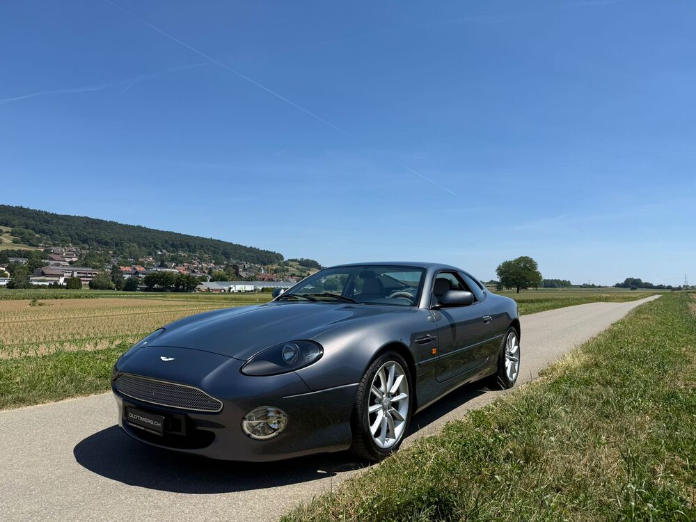 ASTON MARTIN DB7 Vantage-image-0