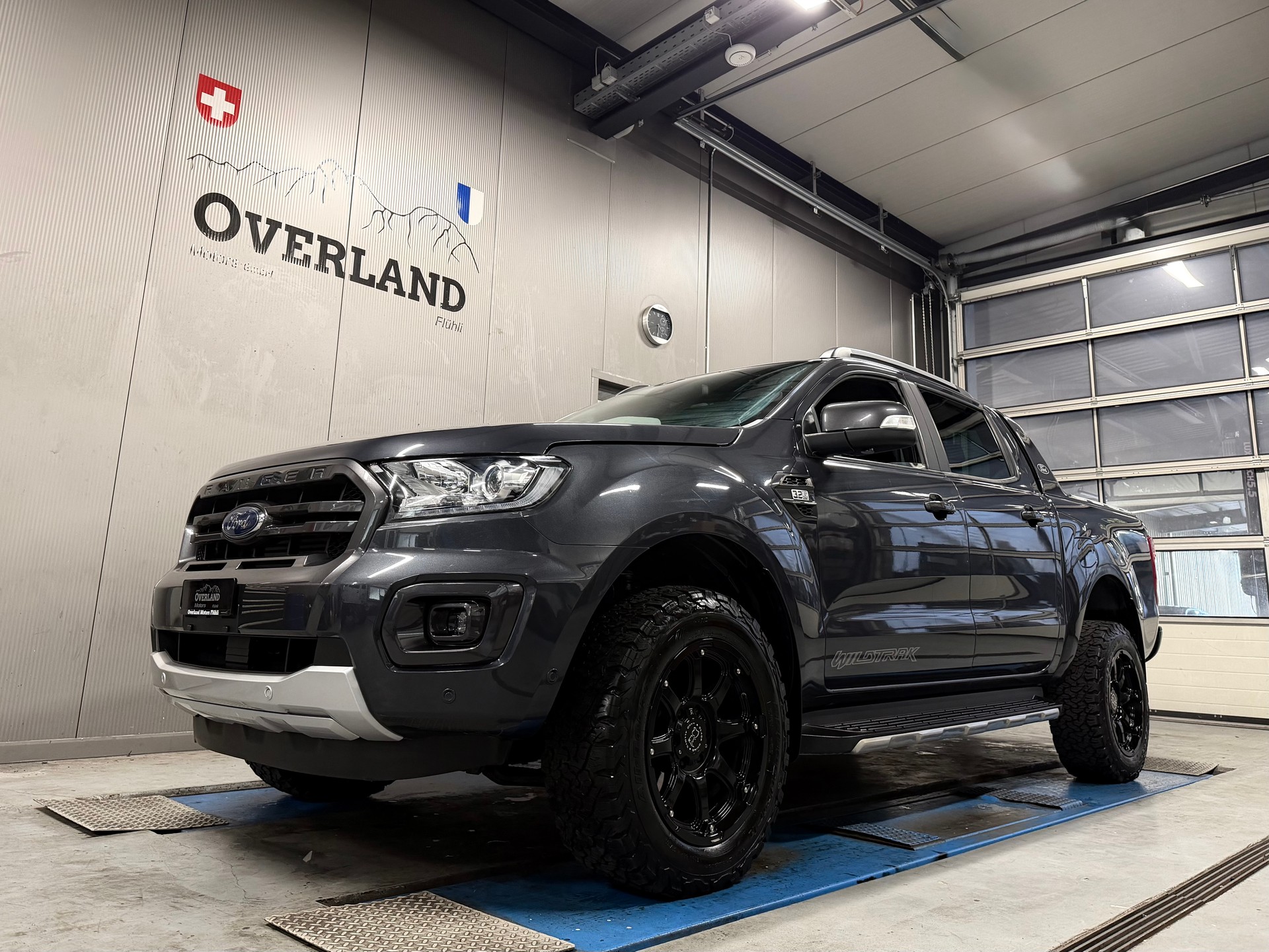 FORD Ranger Wildtrak 3.2 TDCi 4x4 A-image-12