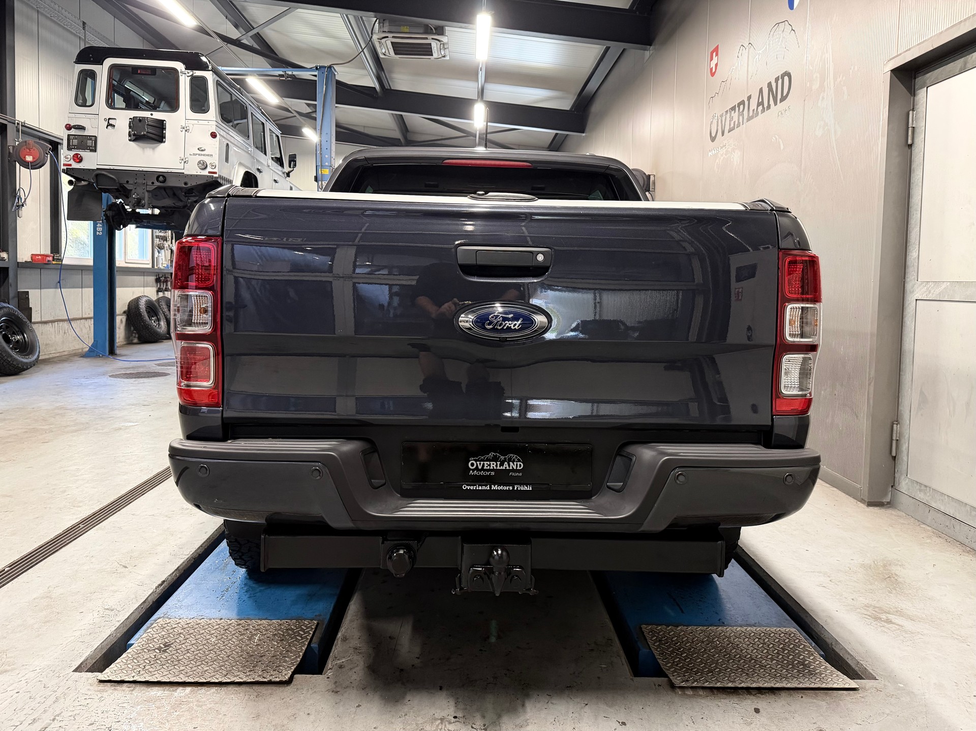 FORD Ranger Wildtrak 3.2 TDCi 4x4 A-image-3