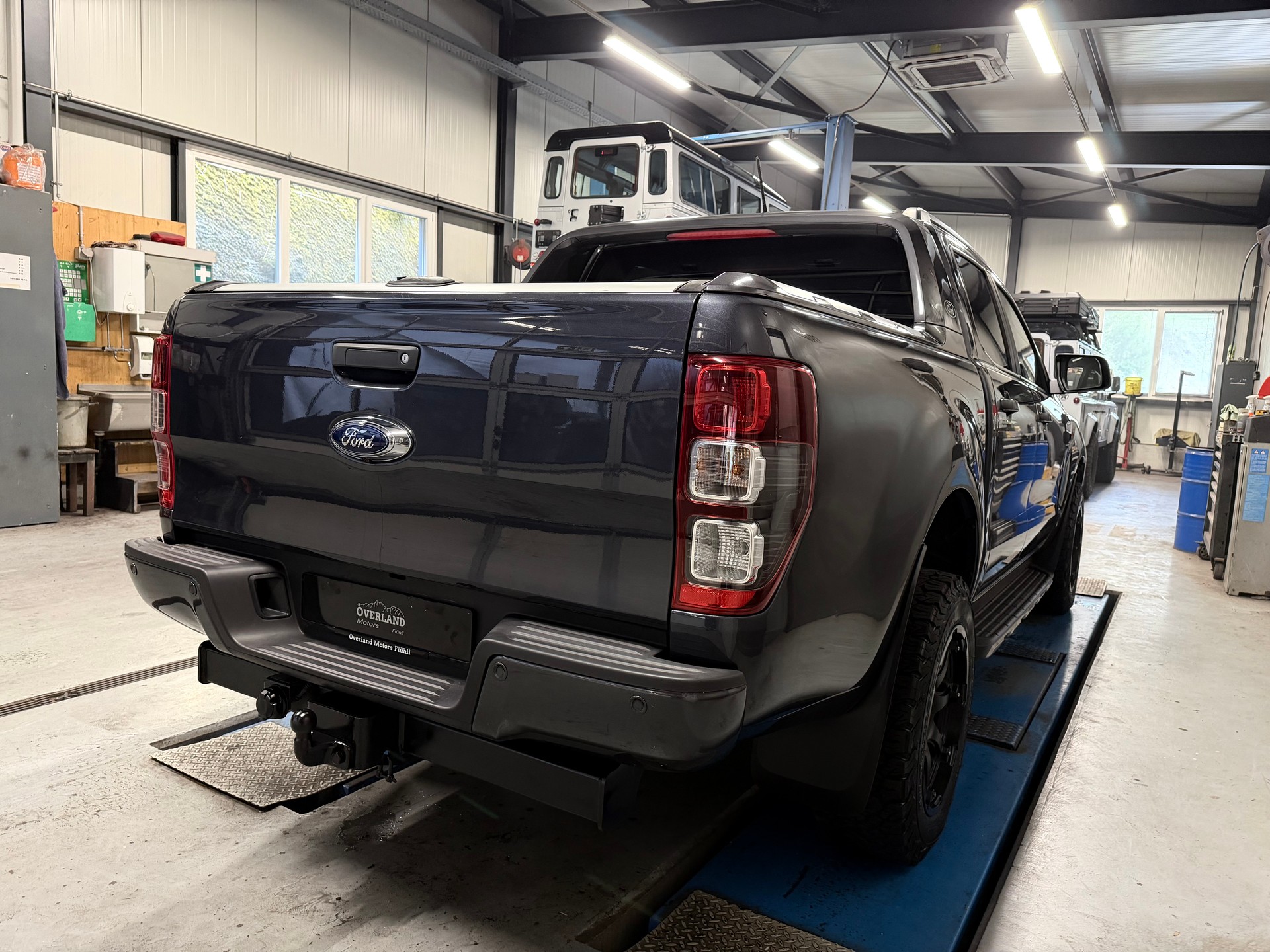 FORD Ranger Wildtrak 3.2 TDCi 4x4 A-image-5