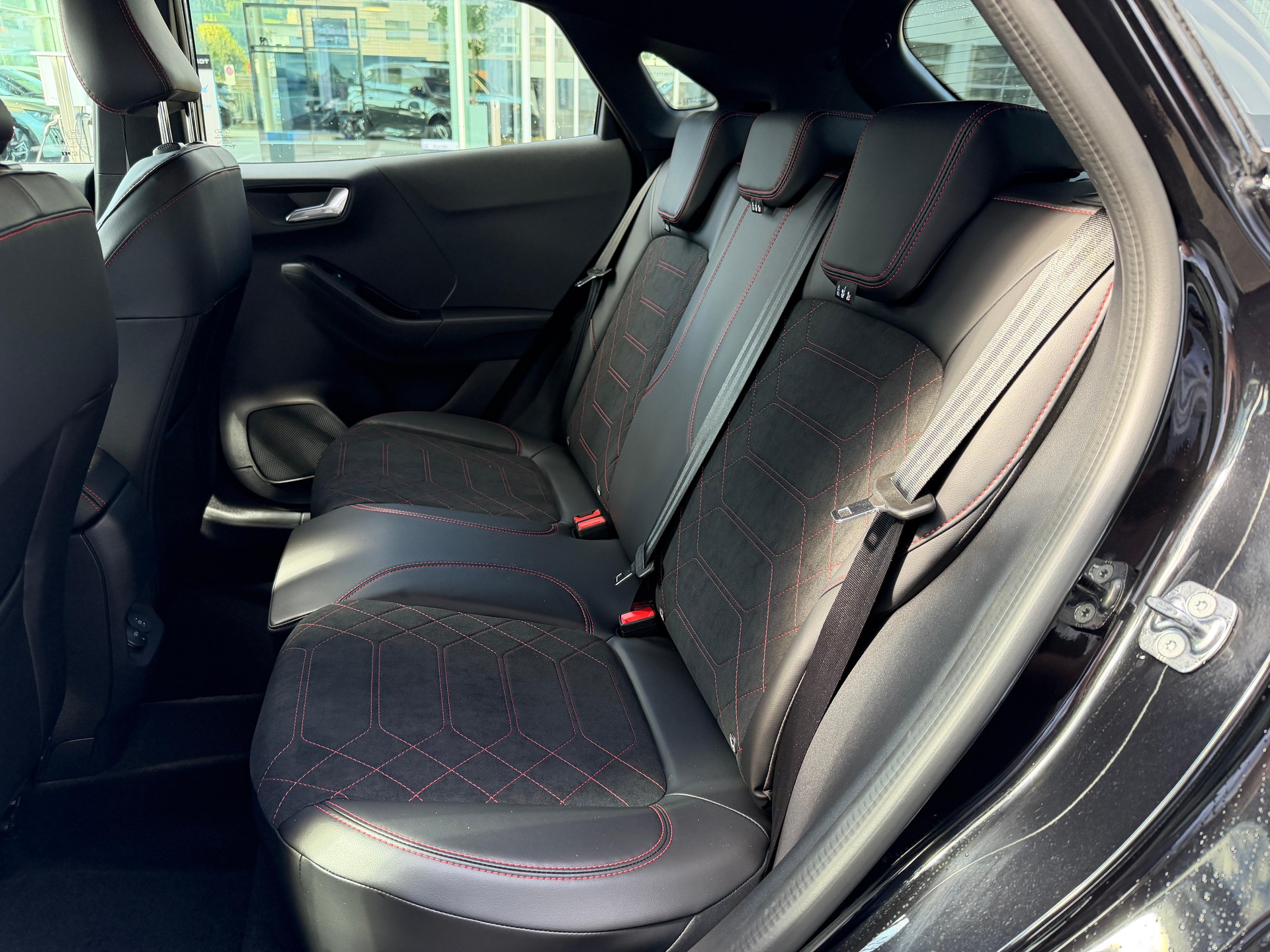 FORD Puma 1.0 EcoB Hybrid 155 ST-Line X-image-11