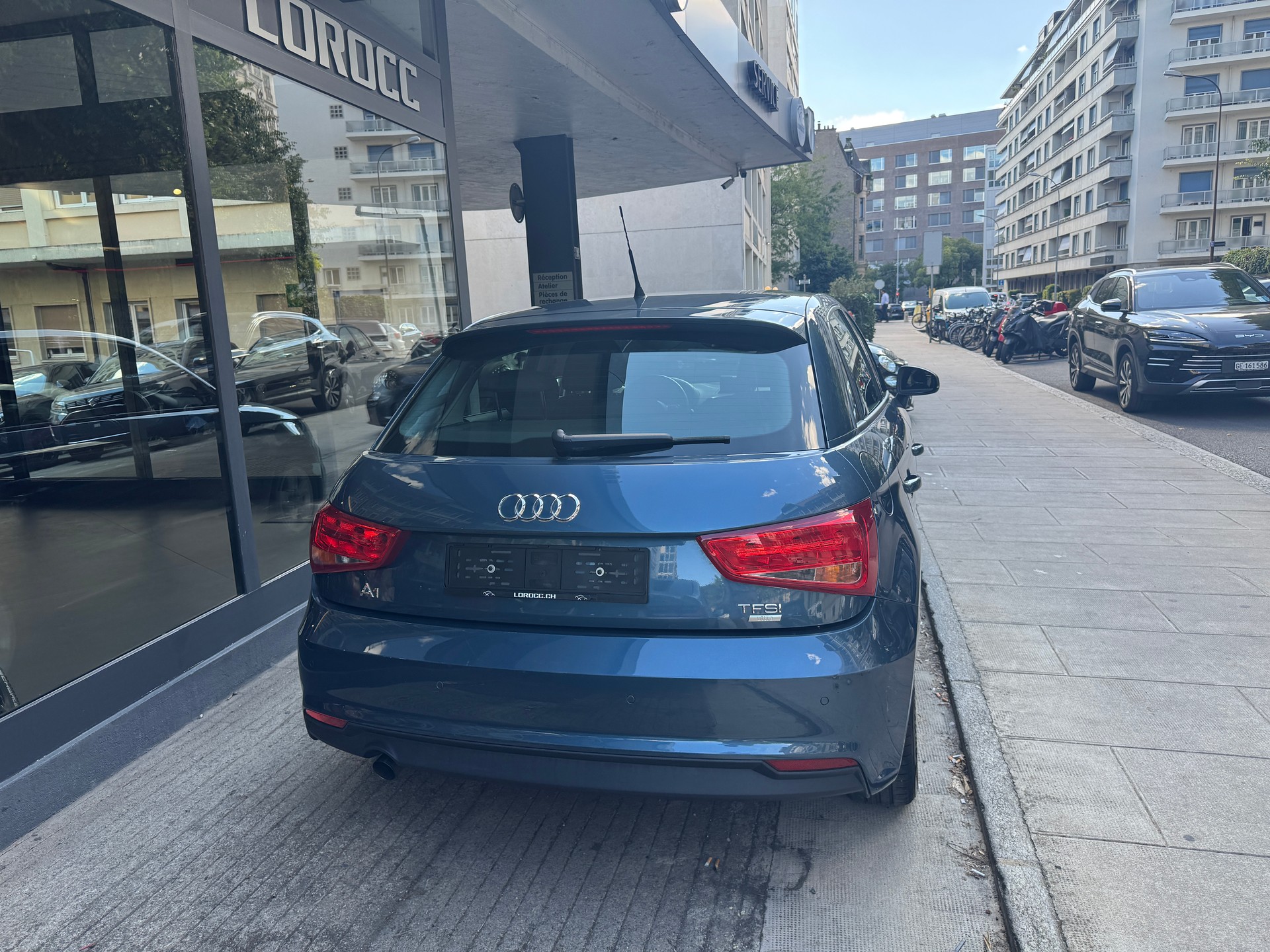 AUDI A1 1.0 TFSI Design-image-3