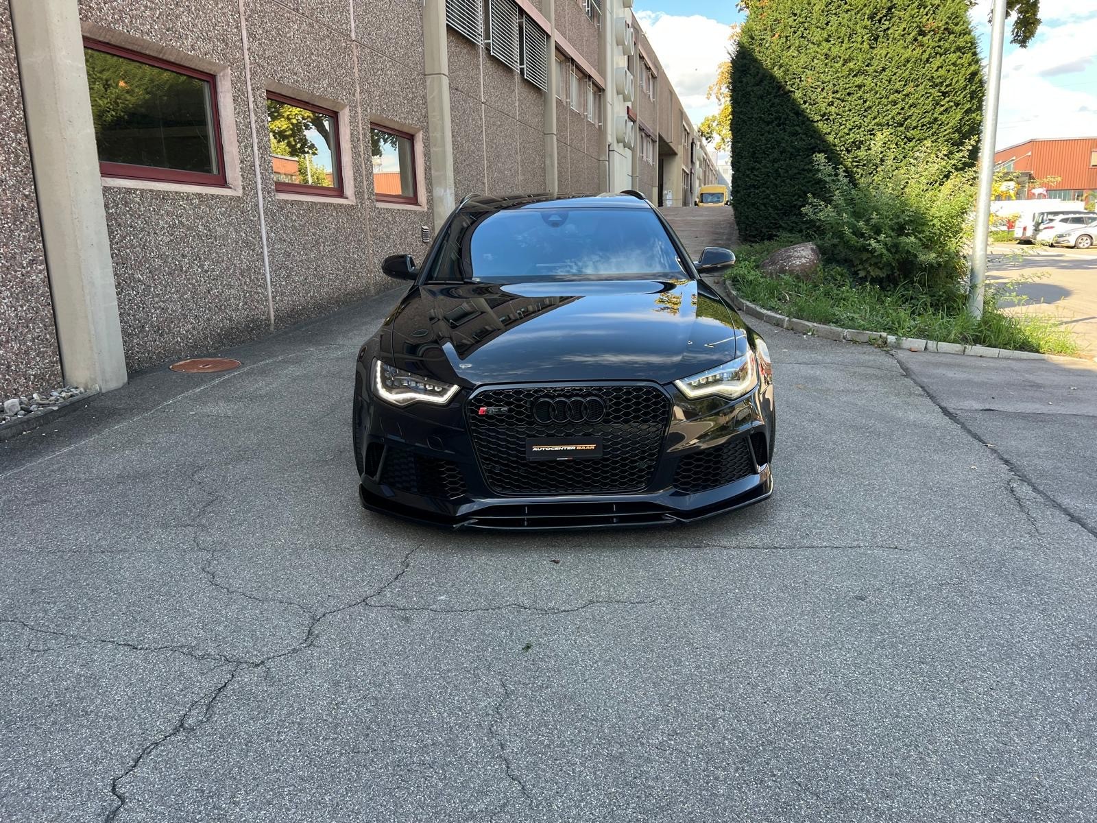 AUDI RS6 Avant 4.0 TFSI V8 quattro Tiptronic-image-3