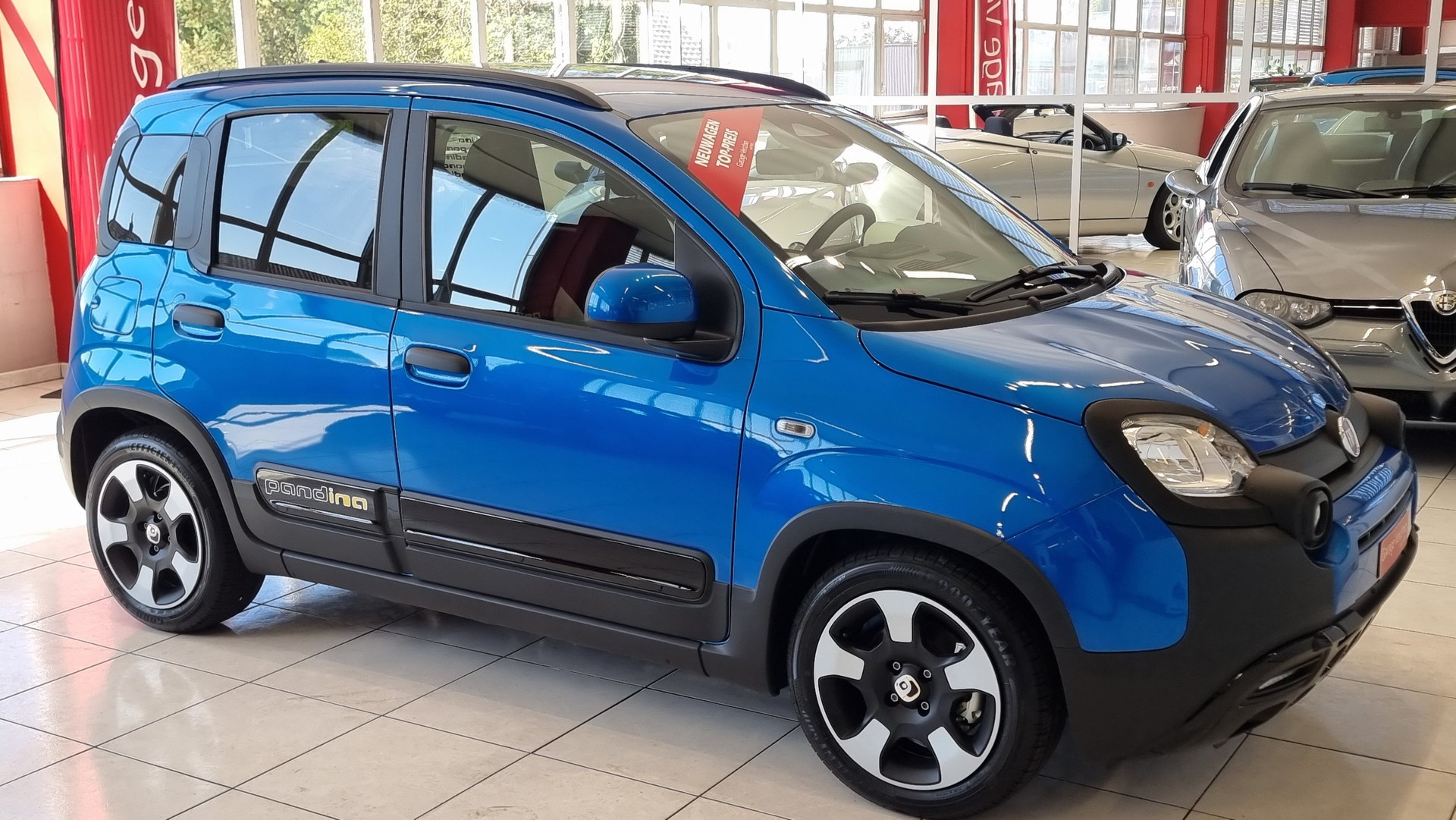 FIAT Pandina 1.0 Hybrid Cross-image-6