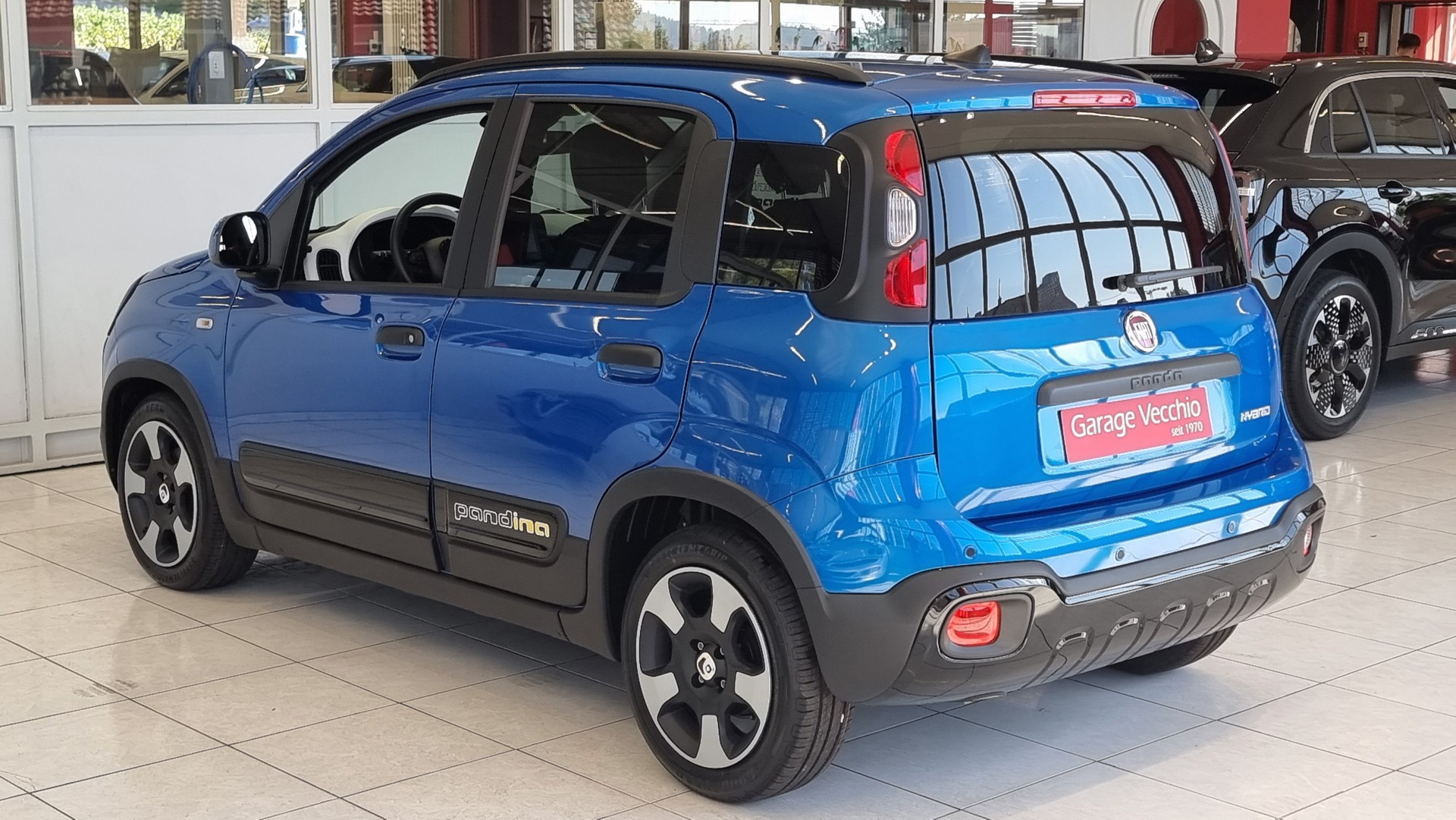FIAT Pandina 1.0 Hybrid Cross-image-3
