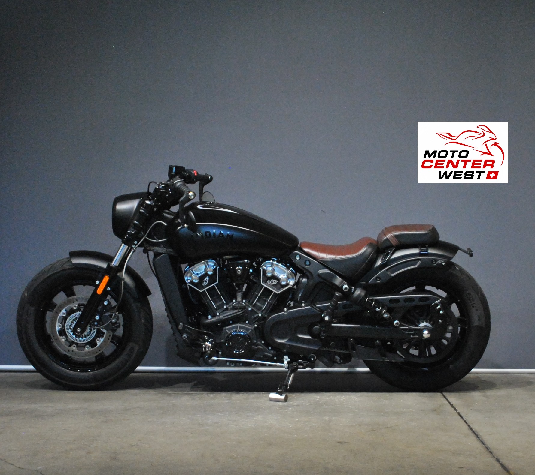 INDIAN Scout Bobber-showroom-element-2