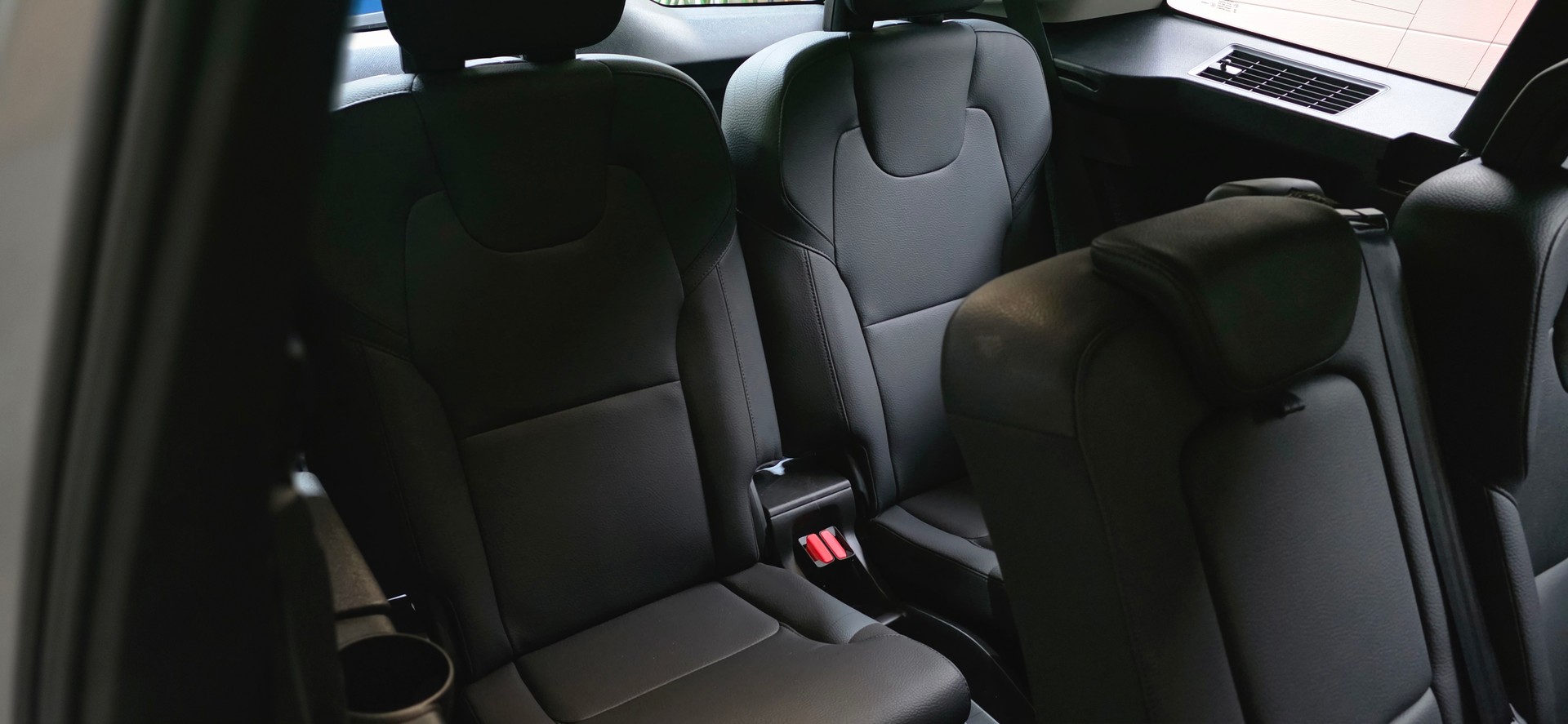 VOLVO XC90 B5 Benzin Mild Hybrid AWD *Sitz-&Lenkradheizung*Spurhalte-&Abstandsassistent*Rückfahrkamera*AndroidAuto&CarPlay*-image-27