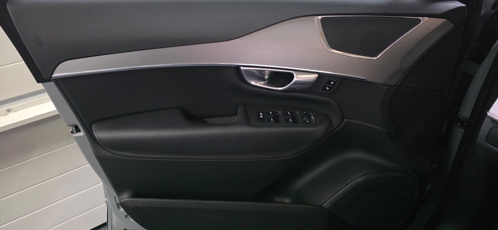 VOLVO XC90 B5 Benzin Mild Hybrid AWD *Sitz-&Lenkradheizung*Spurhalte-&Abstandsassistent*Rückfahrkamera*AndroidAuto&CarPlay*-image-15