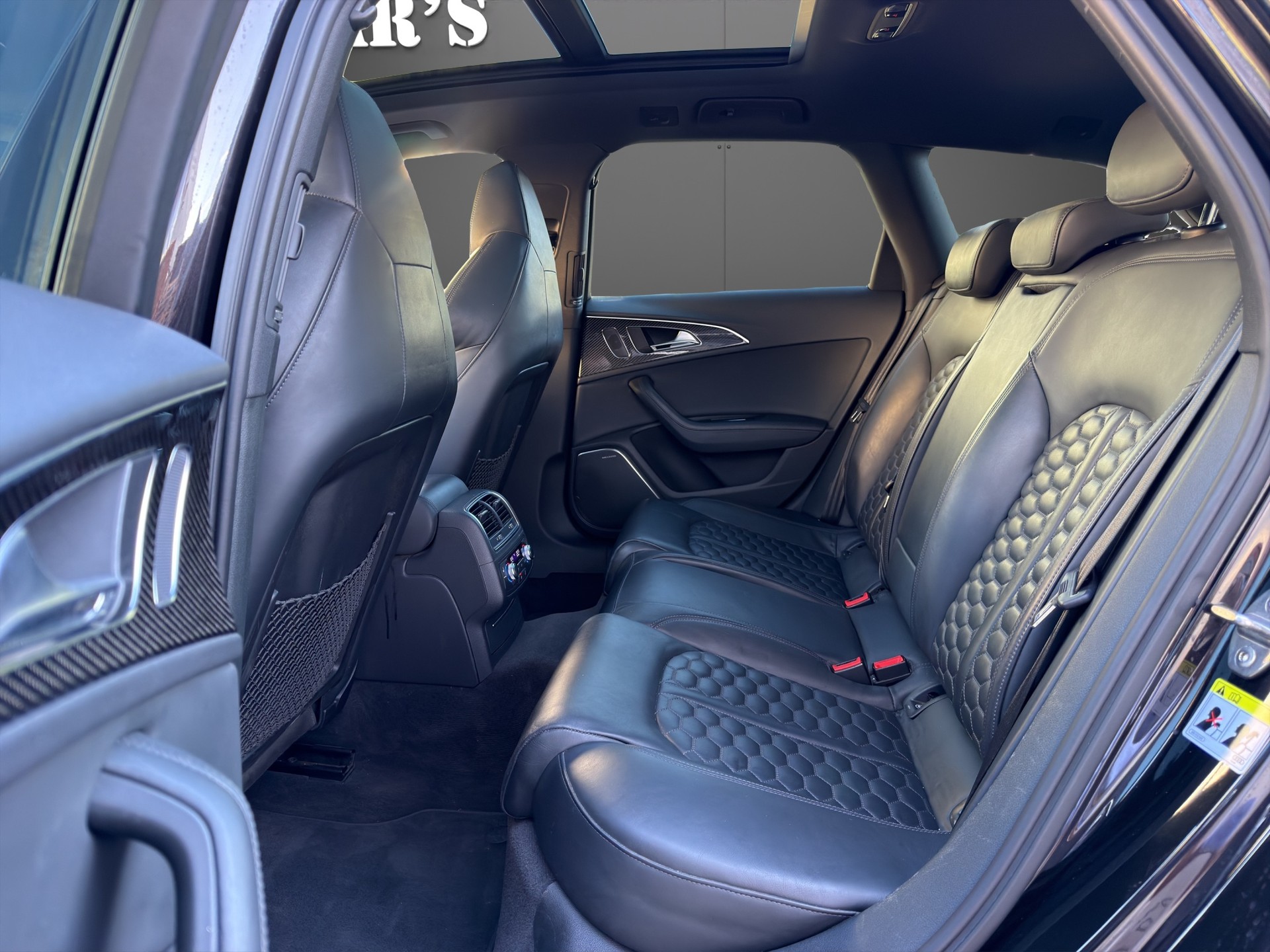 AUDI RS6 Avant 4.0 TFSI V8 quattro Tiptronic-image-18
