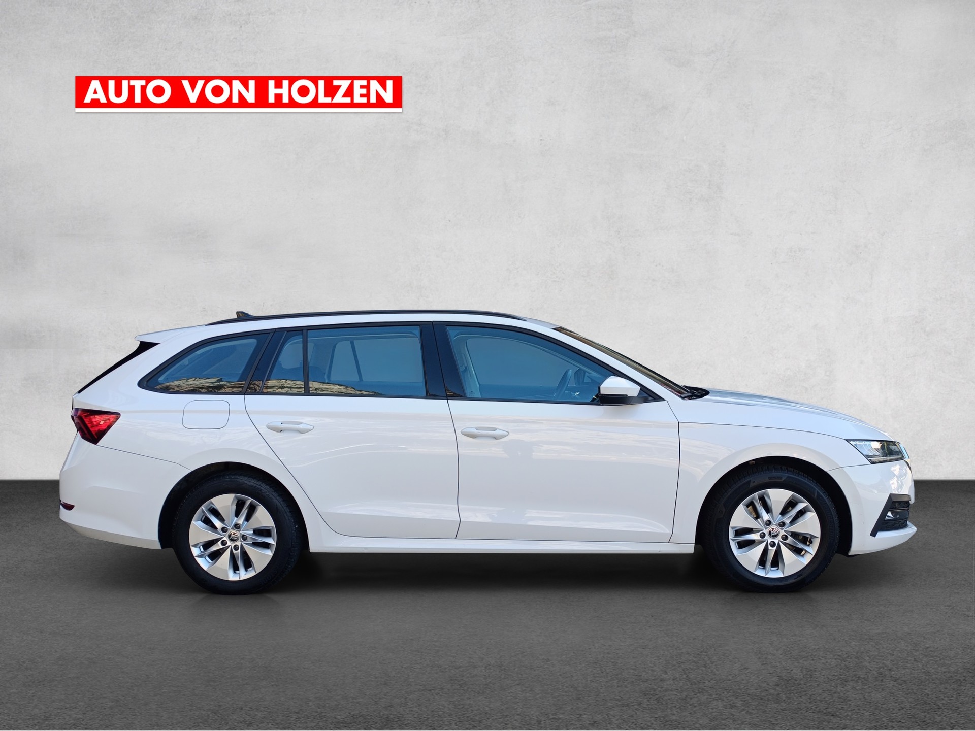 SKODA Octavia Combi 2.0 TDI DSG Ambition 4x4-image-8