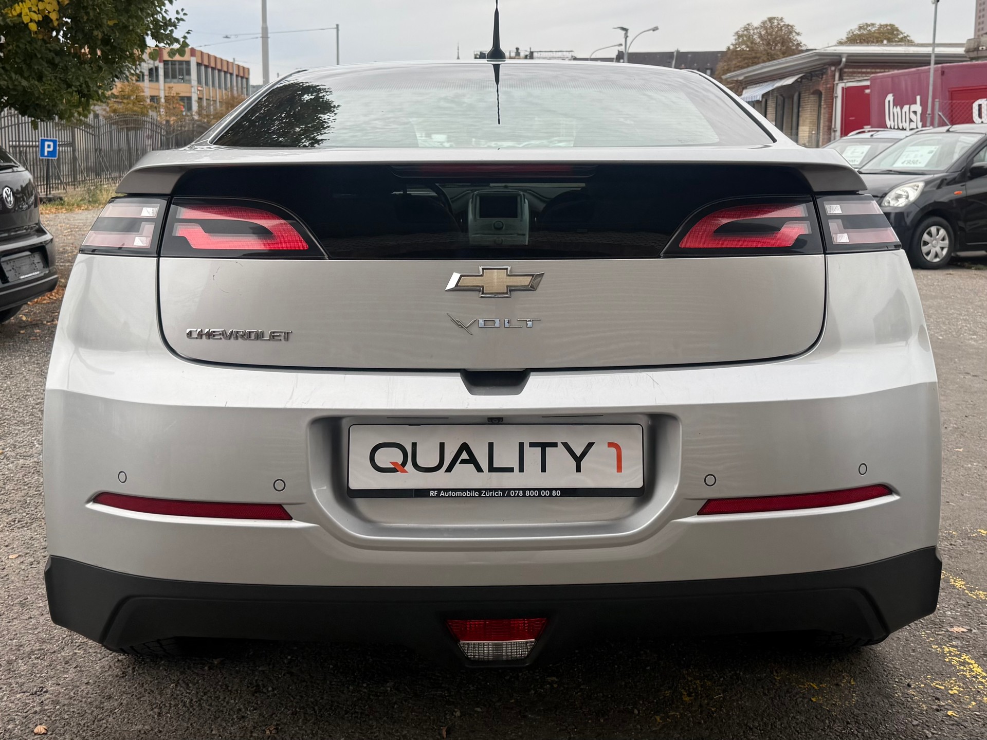 CHEVROLET Volt E-image-4