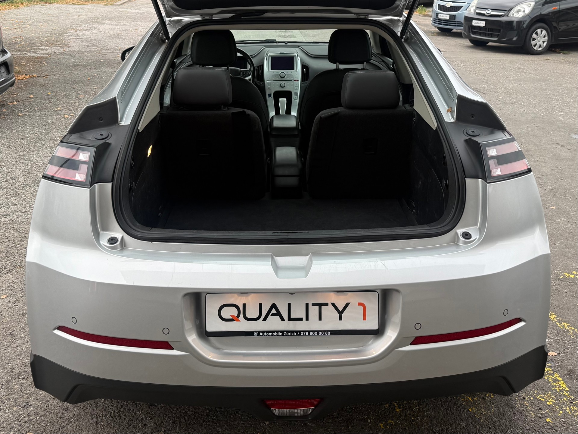 CHEVROLET Volt E-image-6