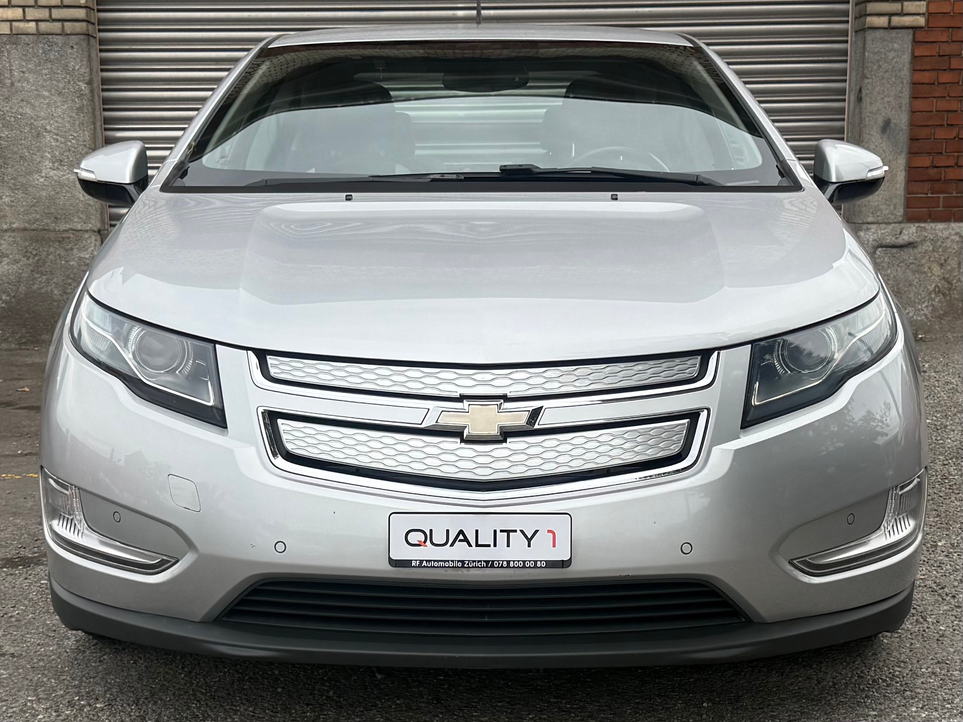 CHEVROLET Volt E-image-1