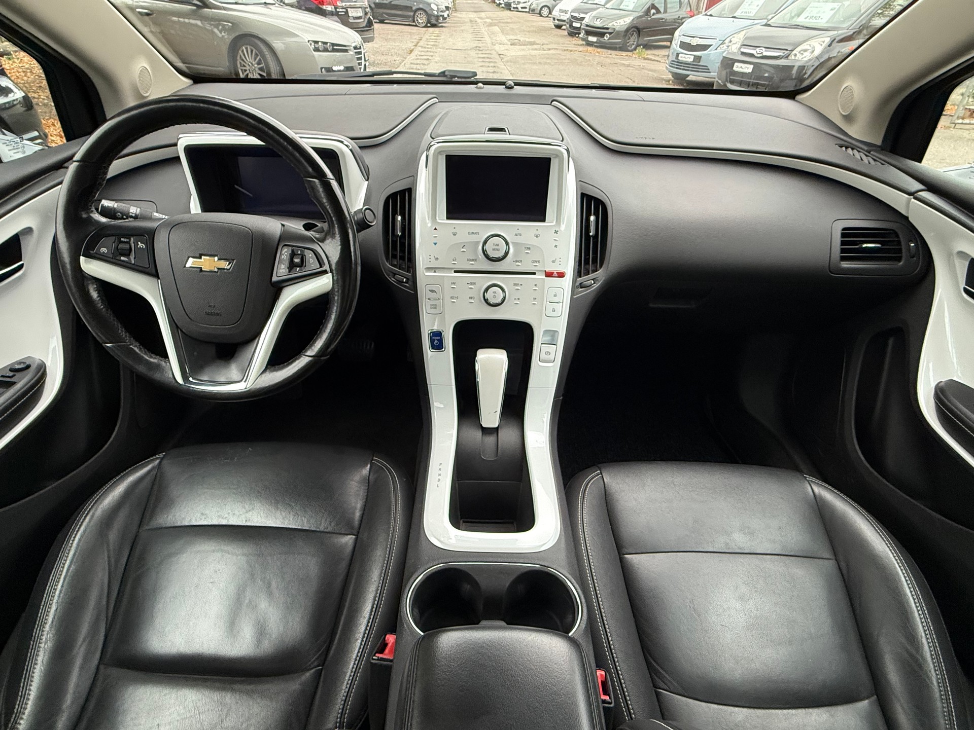 CHEVROLET Volt E-image-7