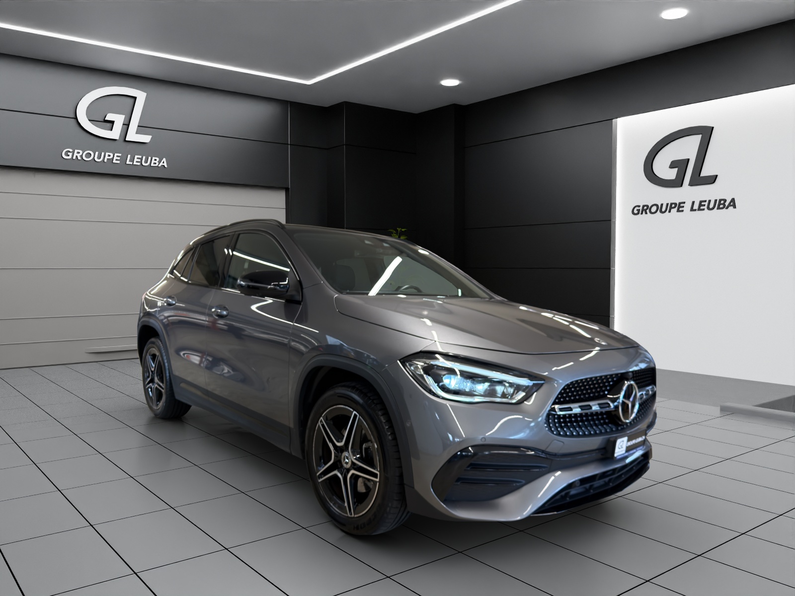 MERCEDES-BENZ GLA 250e AMG Line 8G-DCT-image-0