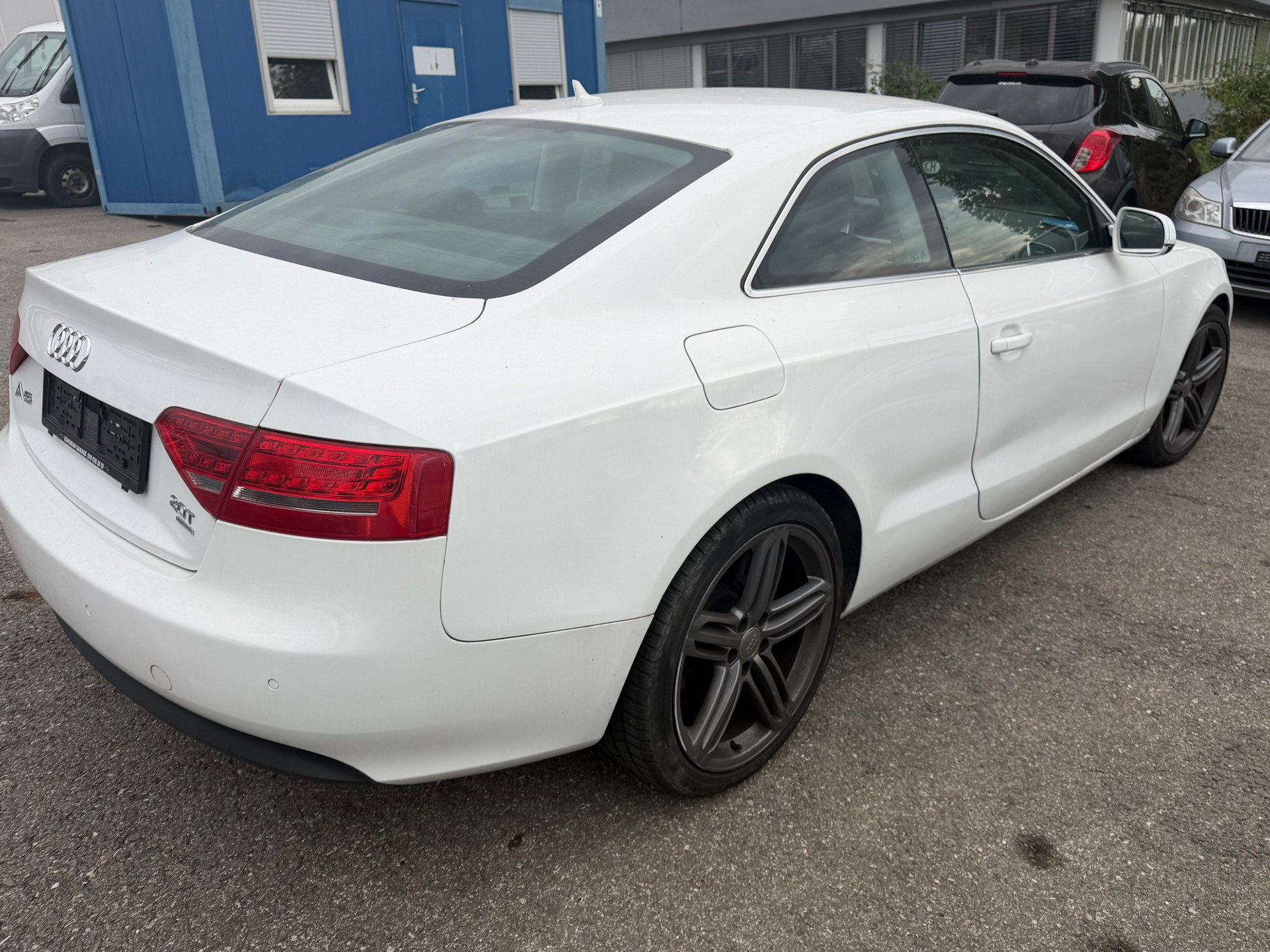 AUDI A5 Coupé 2.0 TFSI quattro-image-4