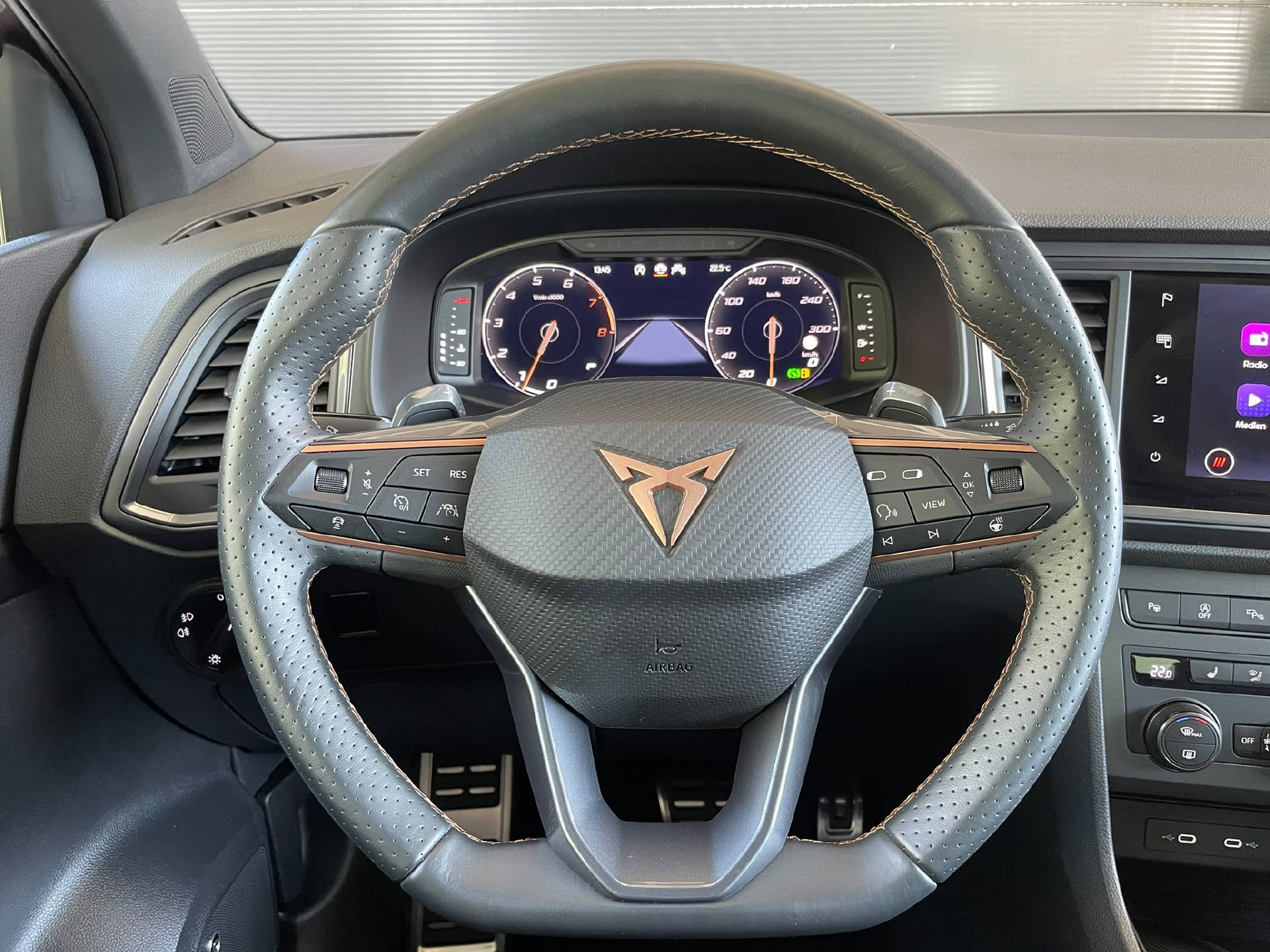 CUPRA Ateca 2.0 TSI VZ 4Drive DSG-image-8