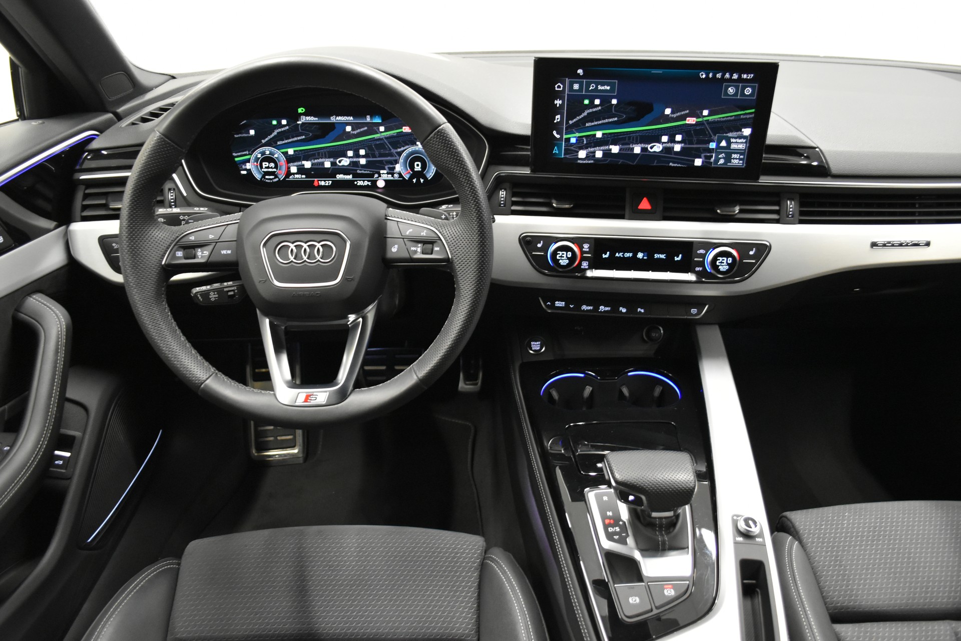 AUDI A4 Avant 40 TDI S line Competition Attraction quattro S-tronic-image-4