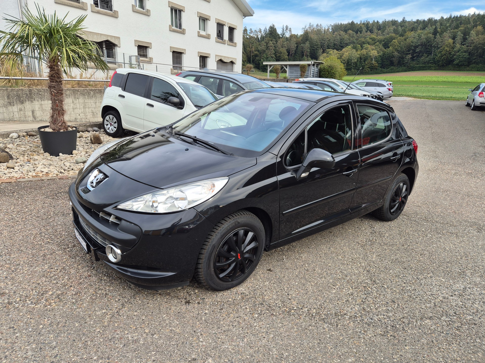 PEUGEOT 207 1.6 16V XT Automatic-image-16