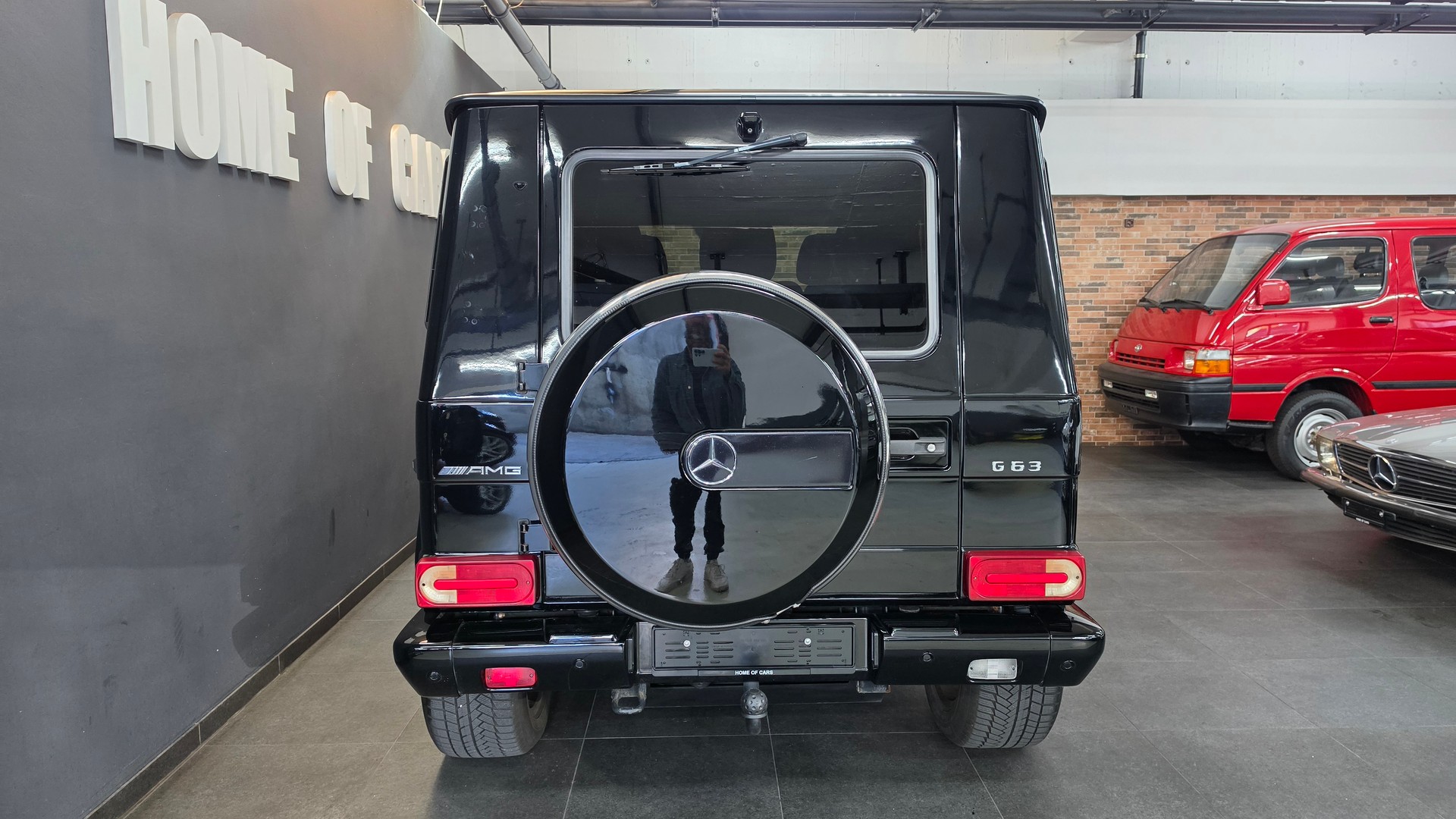 MERCEDES-BENZ G 63 AMG Automatic-image-6