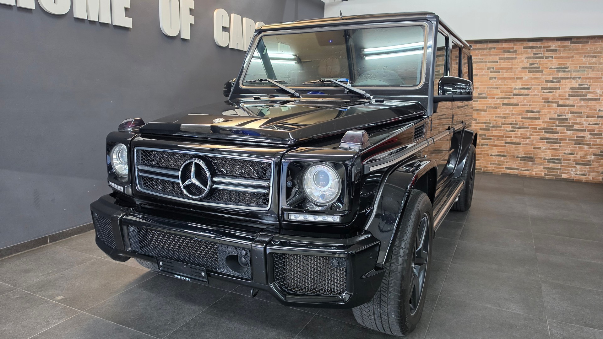 MERCEDES-BENZ G 63 AMG Automatic-image-0