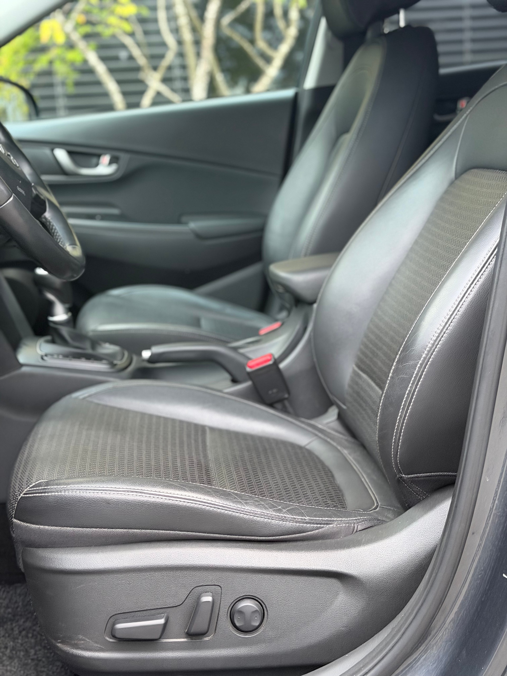 HYUNDAI Kona 1.0 T-GDi Launch Plus 2WD-image-6