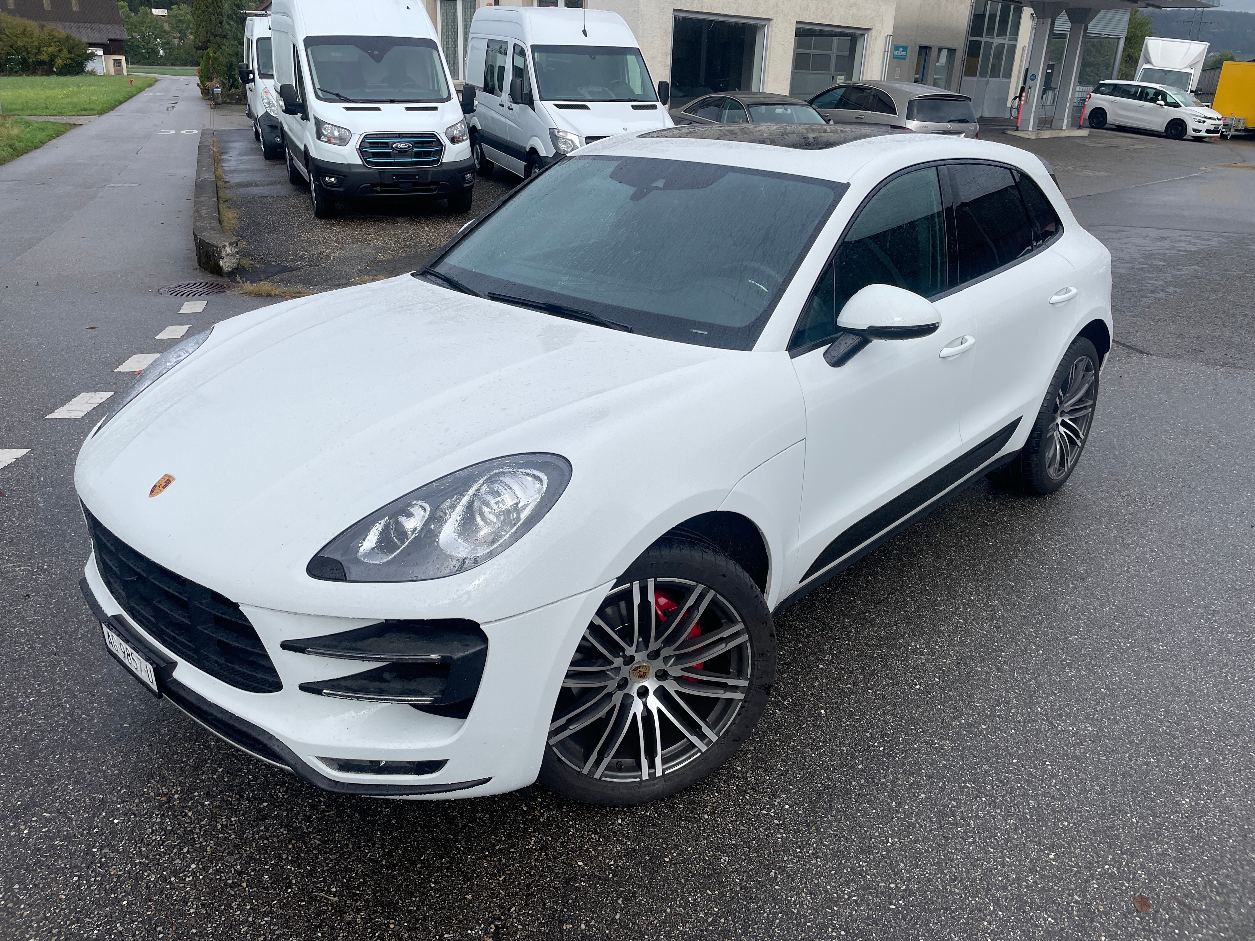 Car photo