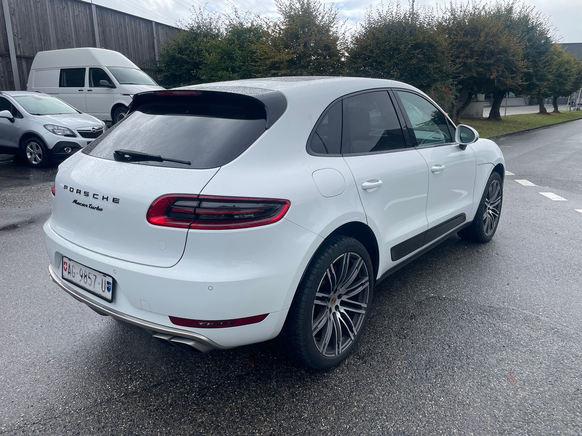 PORSCHE Macan Turbo PDK-image-7