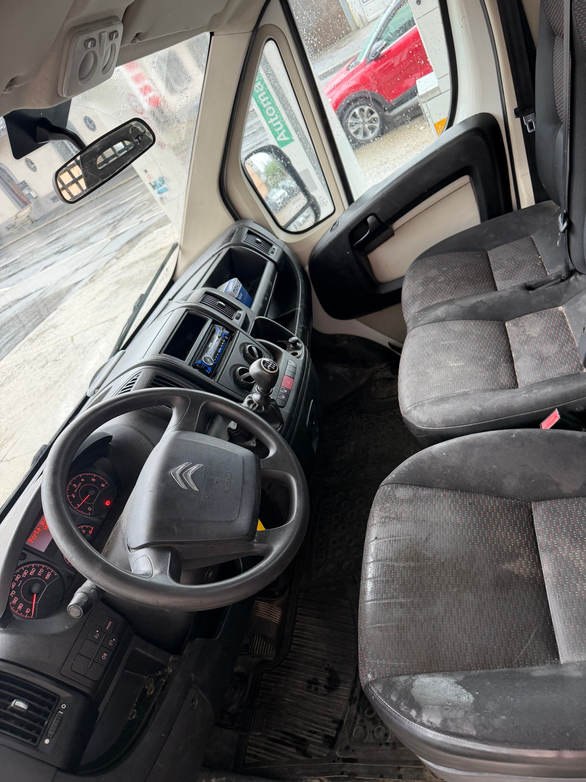 CITROEN Jumper 35 2.0 HDi 130 Attraction L2-image-6