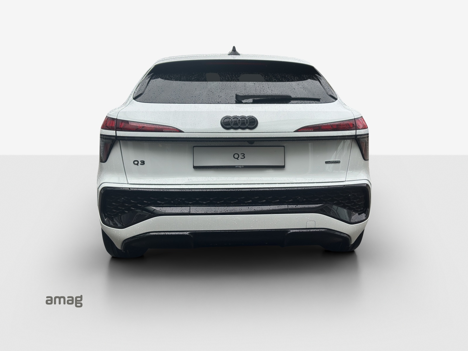 AUDI Q3 Sportback TFSI quattro 150 kW S tronic-image-3